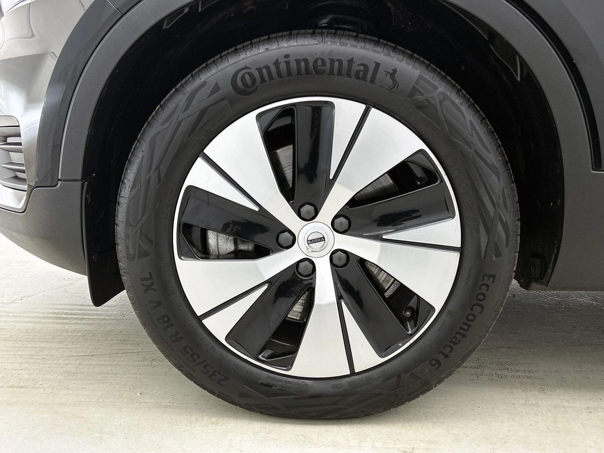 Volvo-XC40-image-8