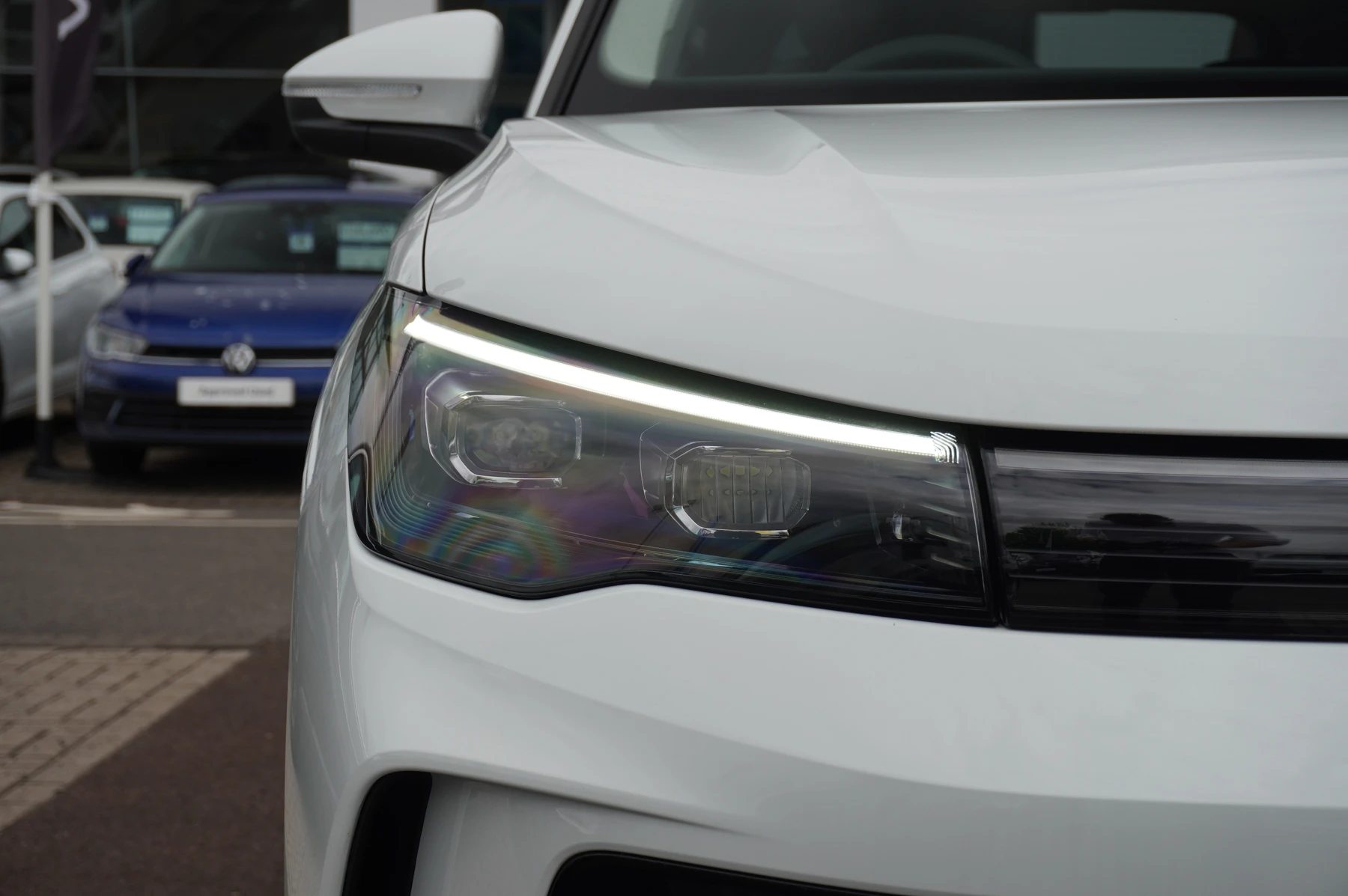 Volkswagen-Tiguan-image-21