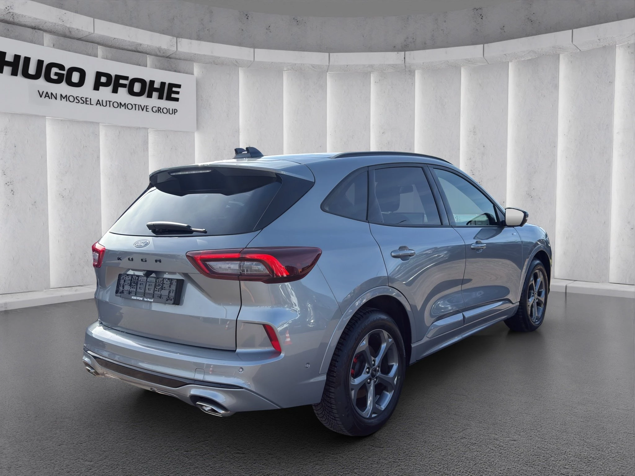 Ford Kuga ST-Line X Aut.*PANO*AHK*360GRAD*LED-MATRIX*NAVI*GRA*WINTER-PKT.