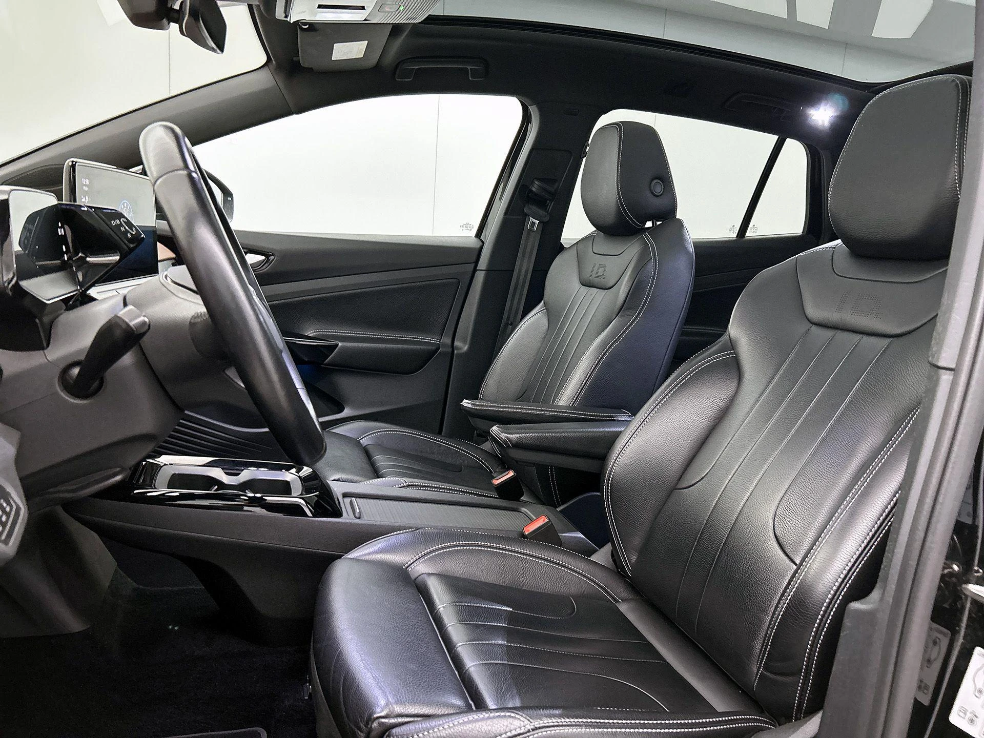 Volkswagen-ID.4-image-35