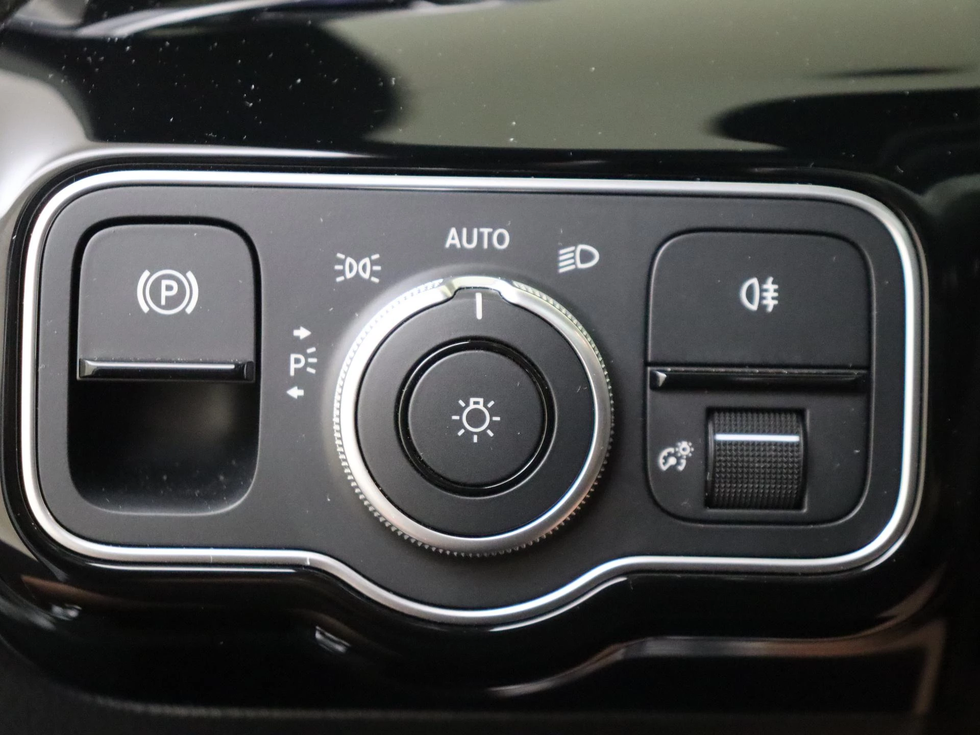Mercedes-Benz-A-Klasse-image-24