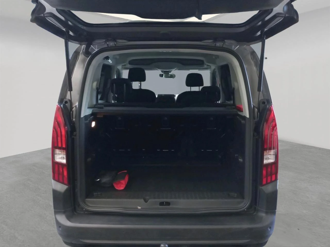 Peugeot-Rifter-image-6
