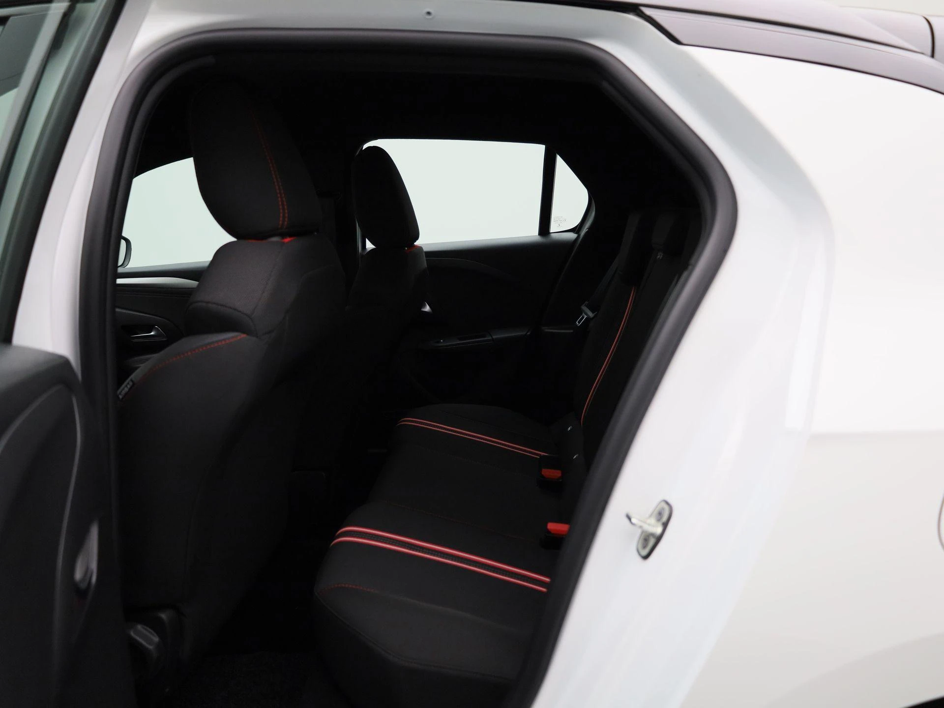Opel-Corsa-image-9