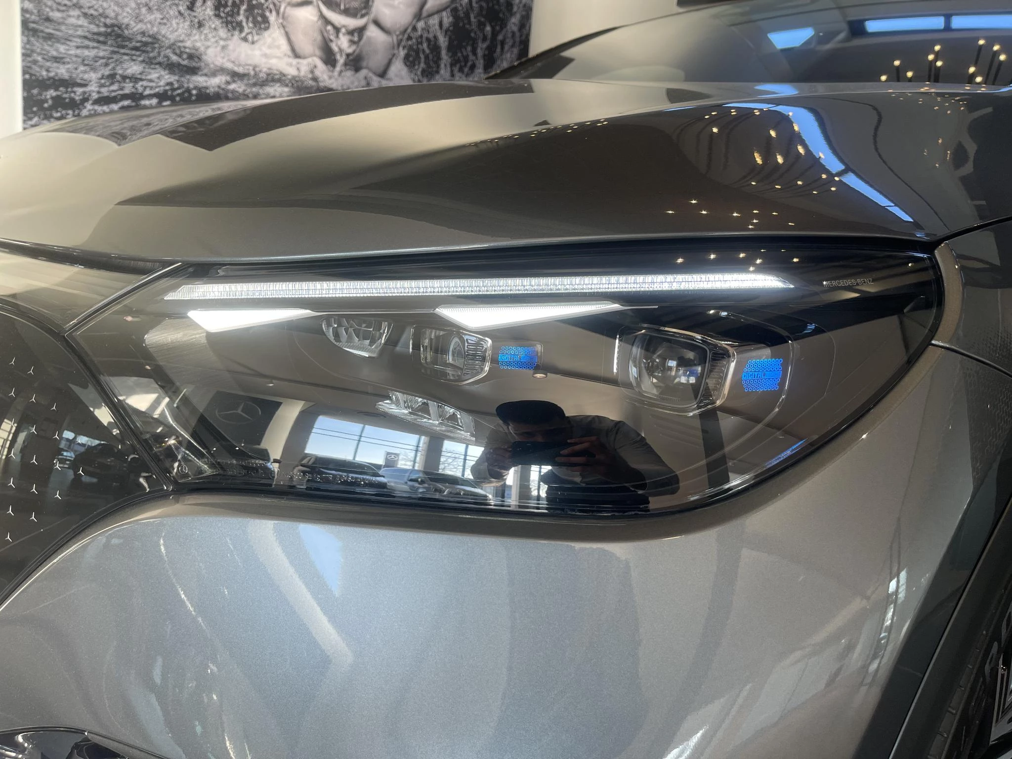 Mercedes-Benz-EQE-image-5