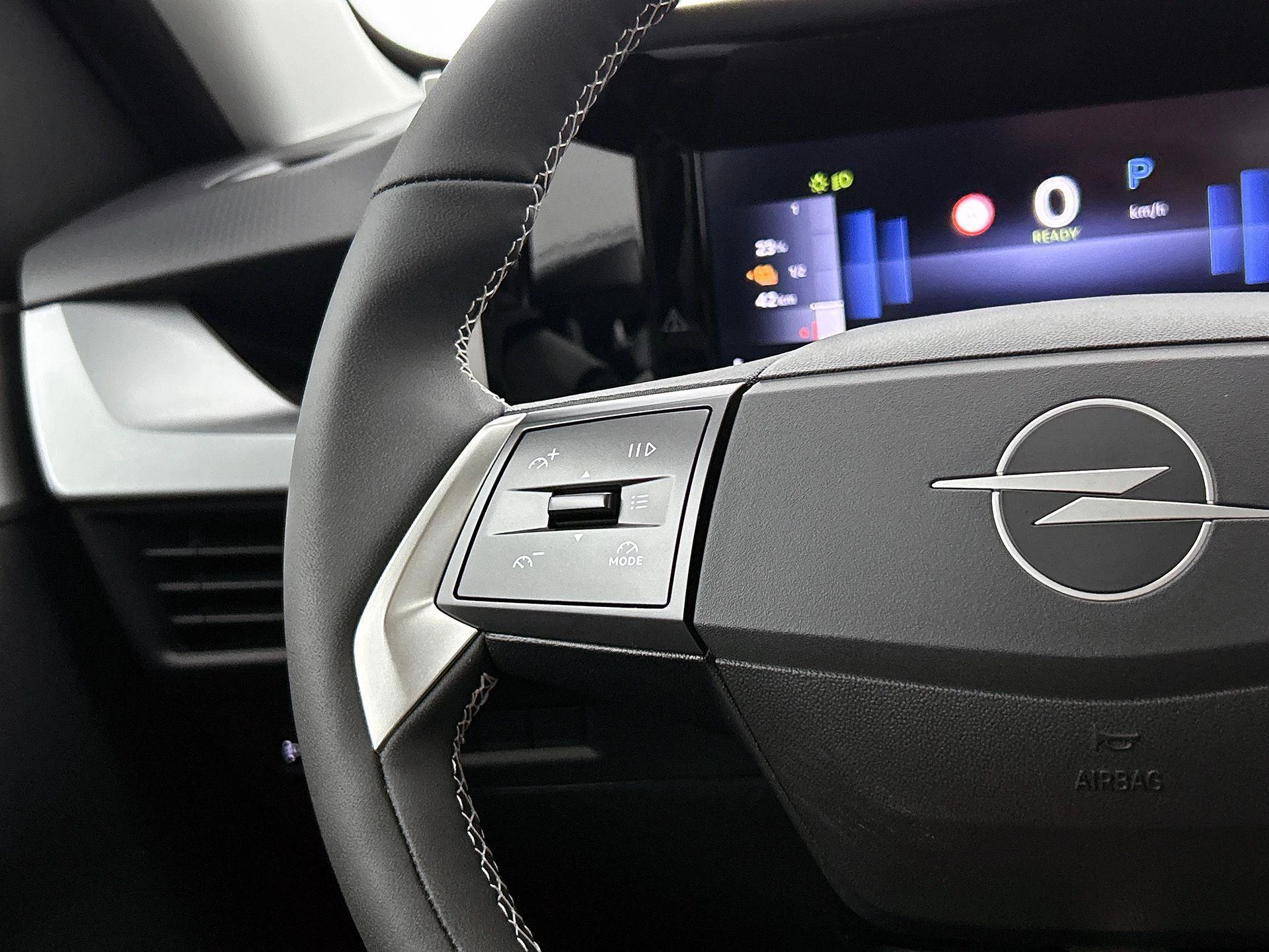 Opel-Frontera-image-5