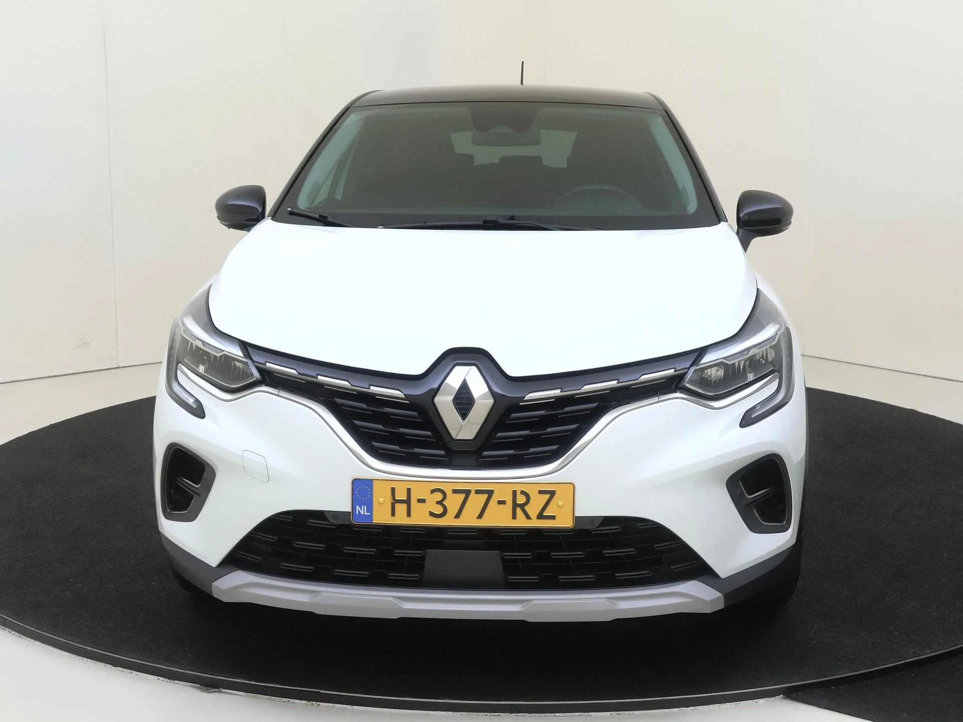 Renault-Captur-image-5