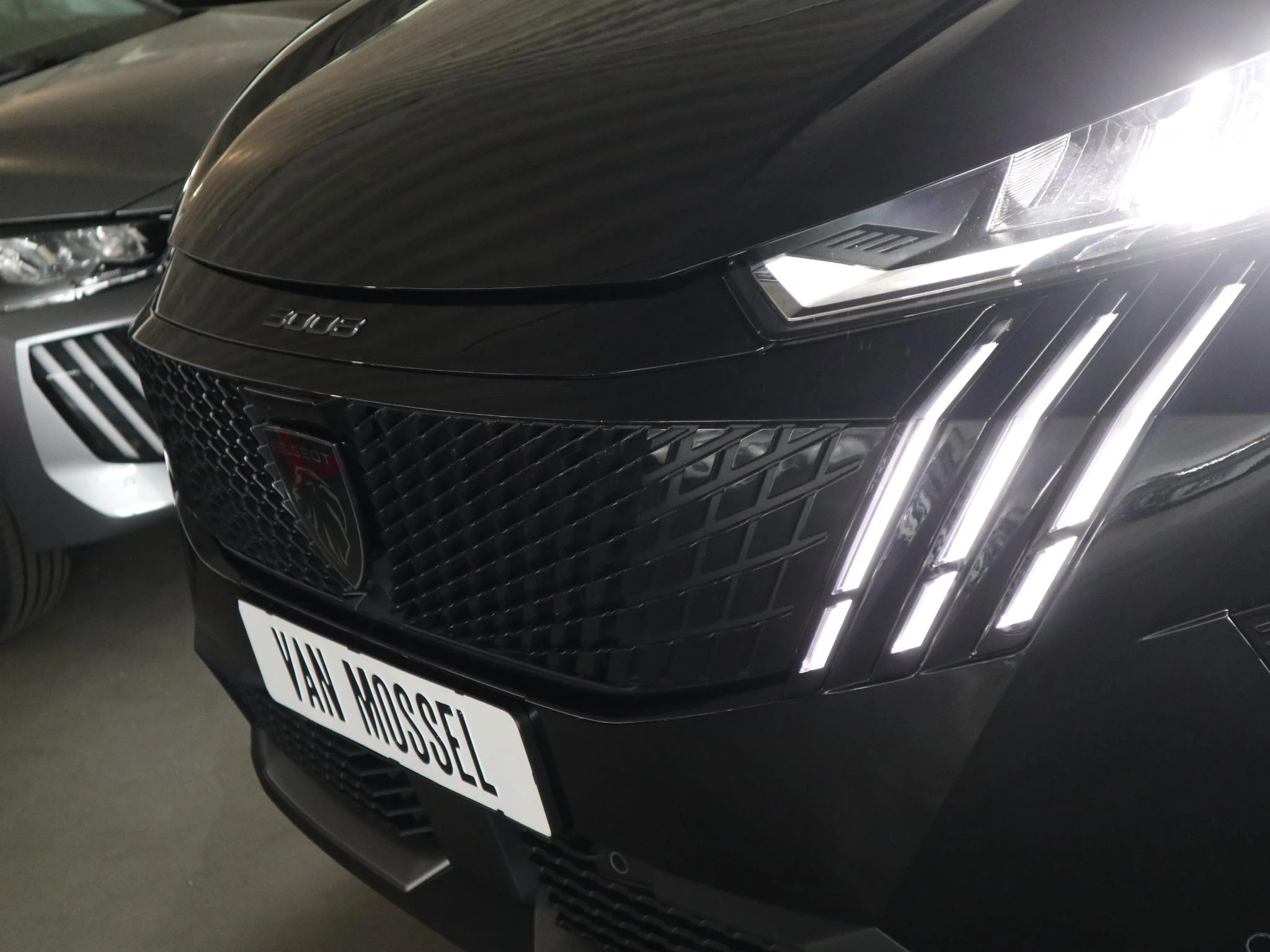 Peugeot 3008 Plug-in Hybrid 195 Allure