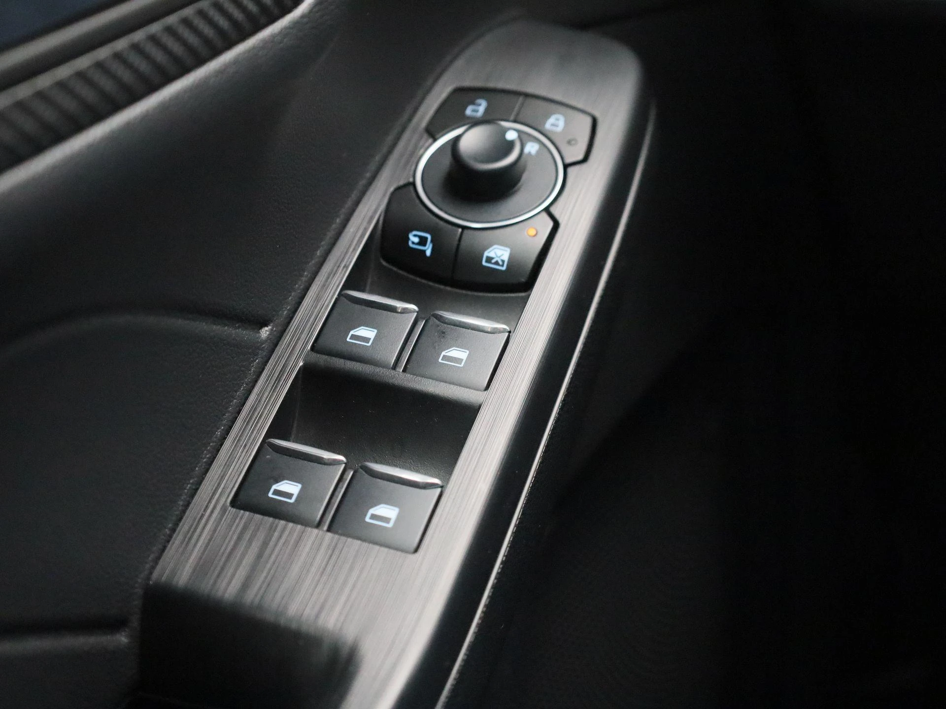 Ford-Kuga-image-28