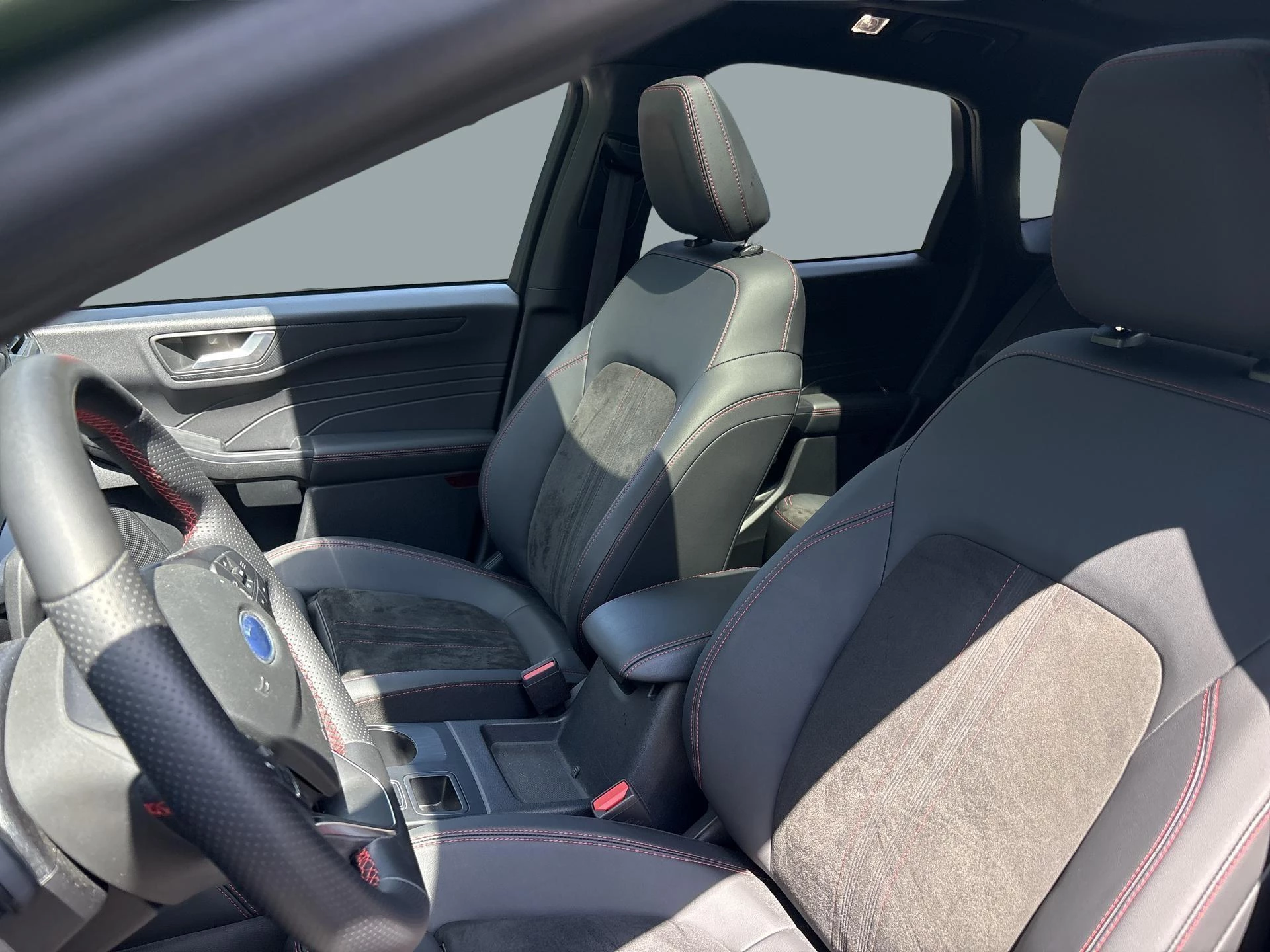 Ford Kuga NEW MODEL - ST LINE X - PANO - AGR - FULL OPTION