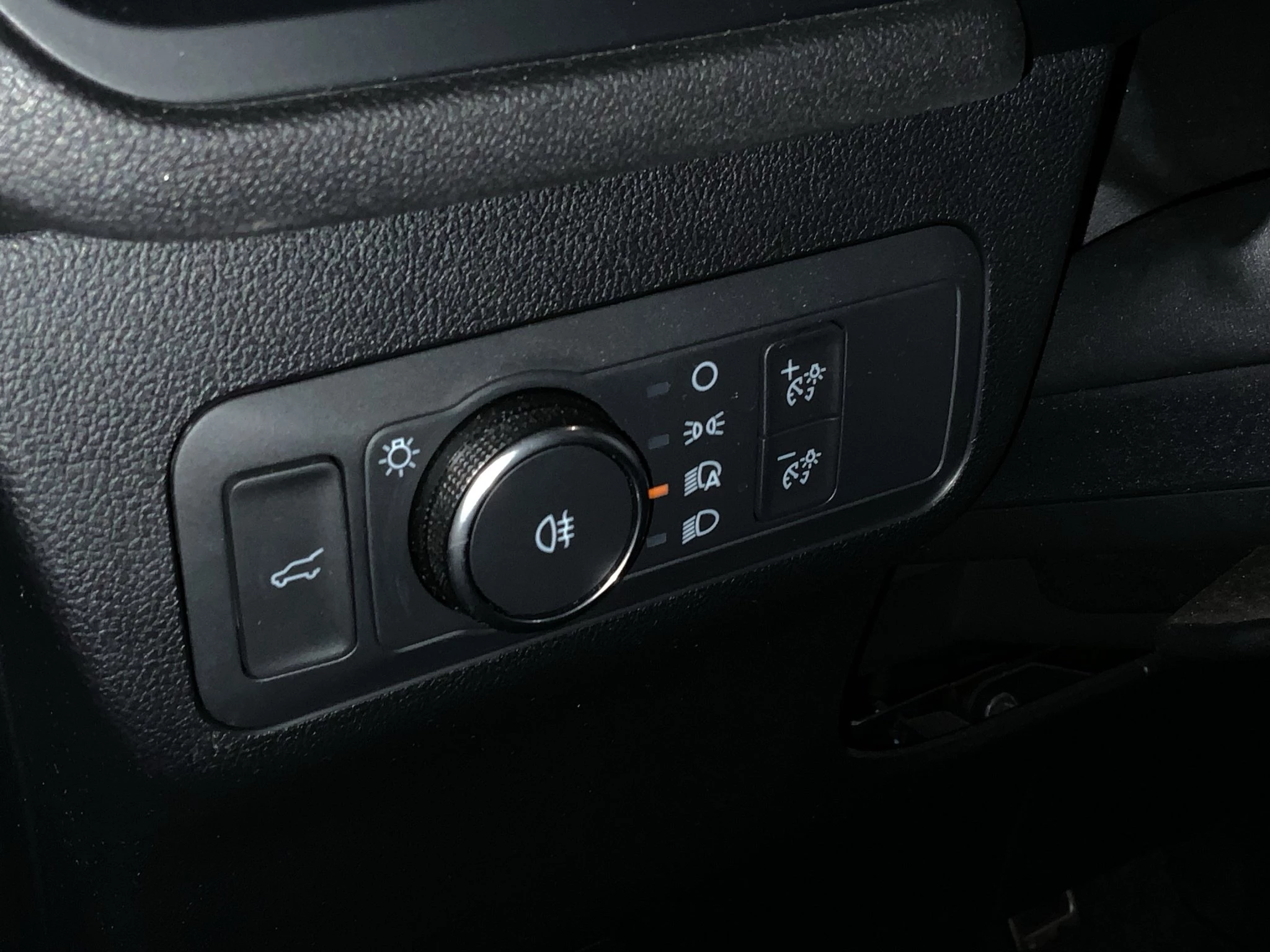 Ford-Kuga-image-21