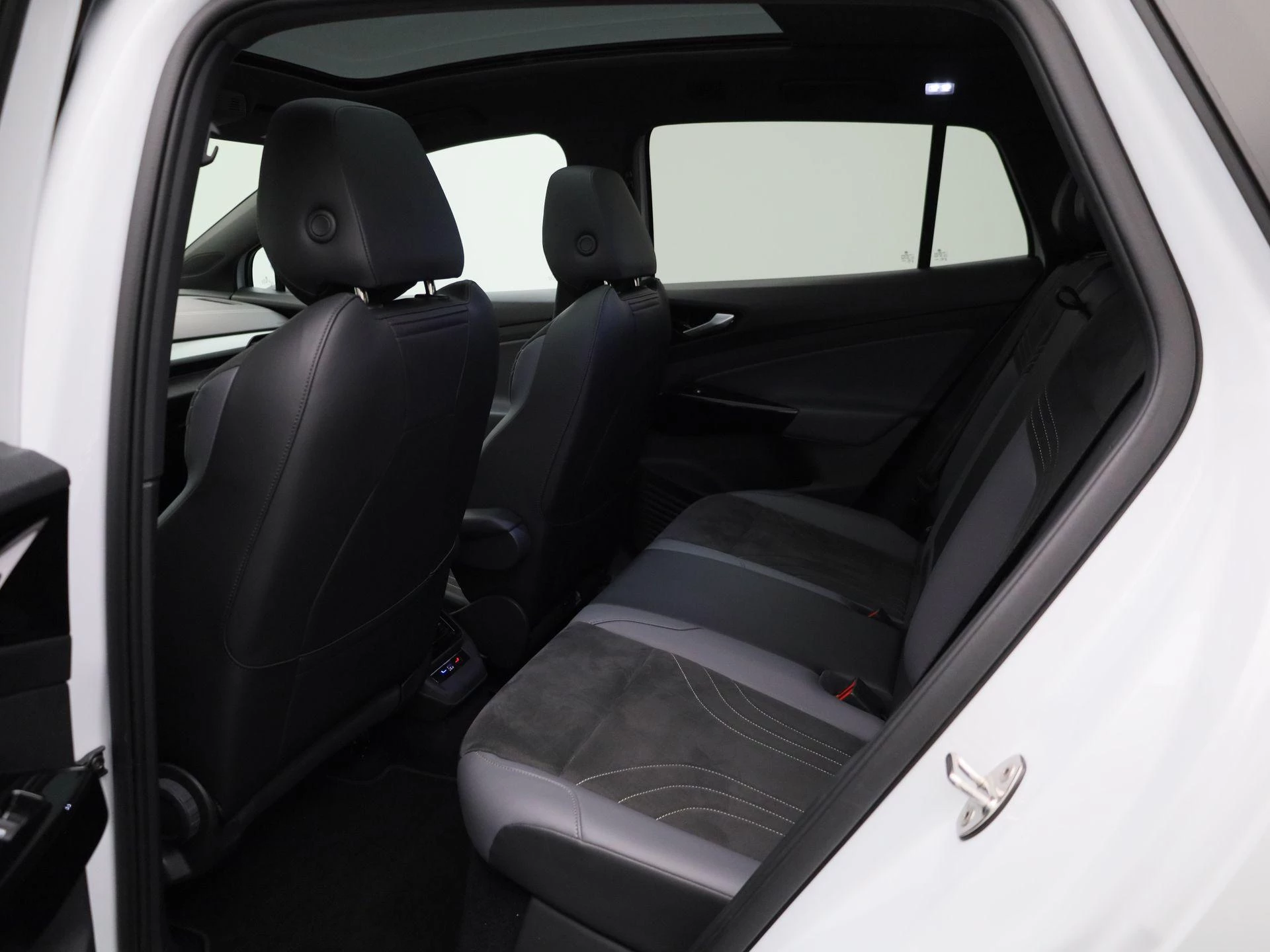 Volkswagen ID.4 Pro Business Advantage 77 kWh 204 PK|