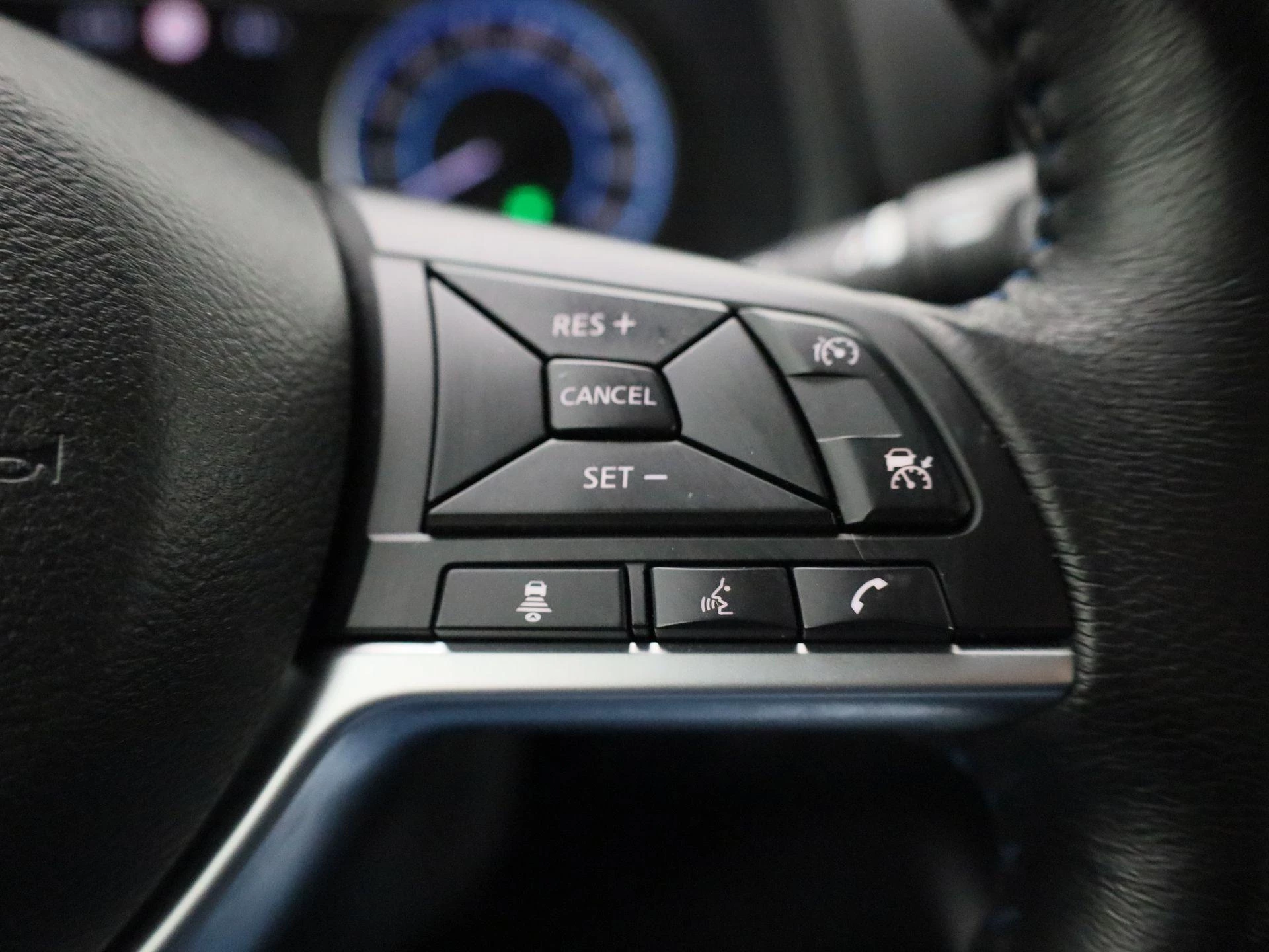 Nissan-Leaf-image-16