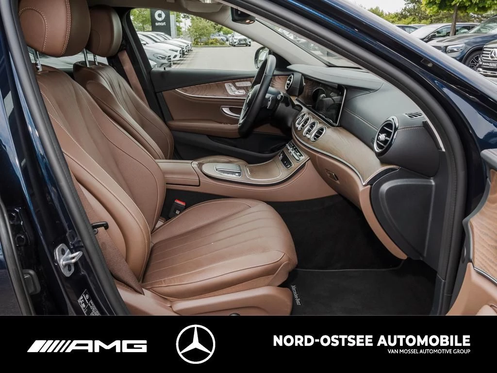 Mercedes-Benz E-Klasse 300 d 4M EXCLUSIVE NAVI+ 360° LKRDHZG MEMORY EXCLUSIVE