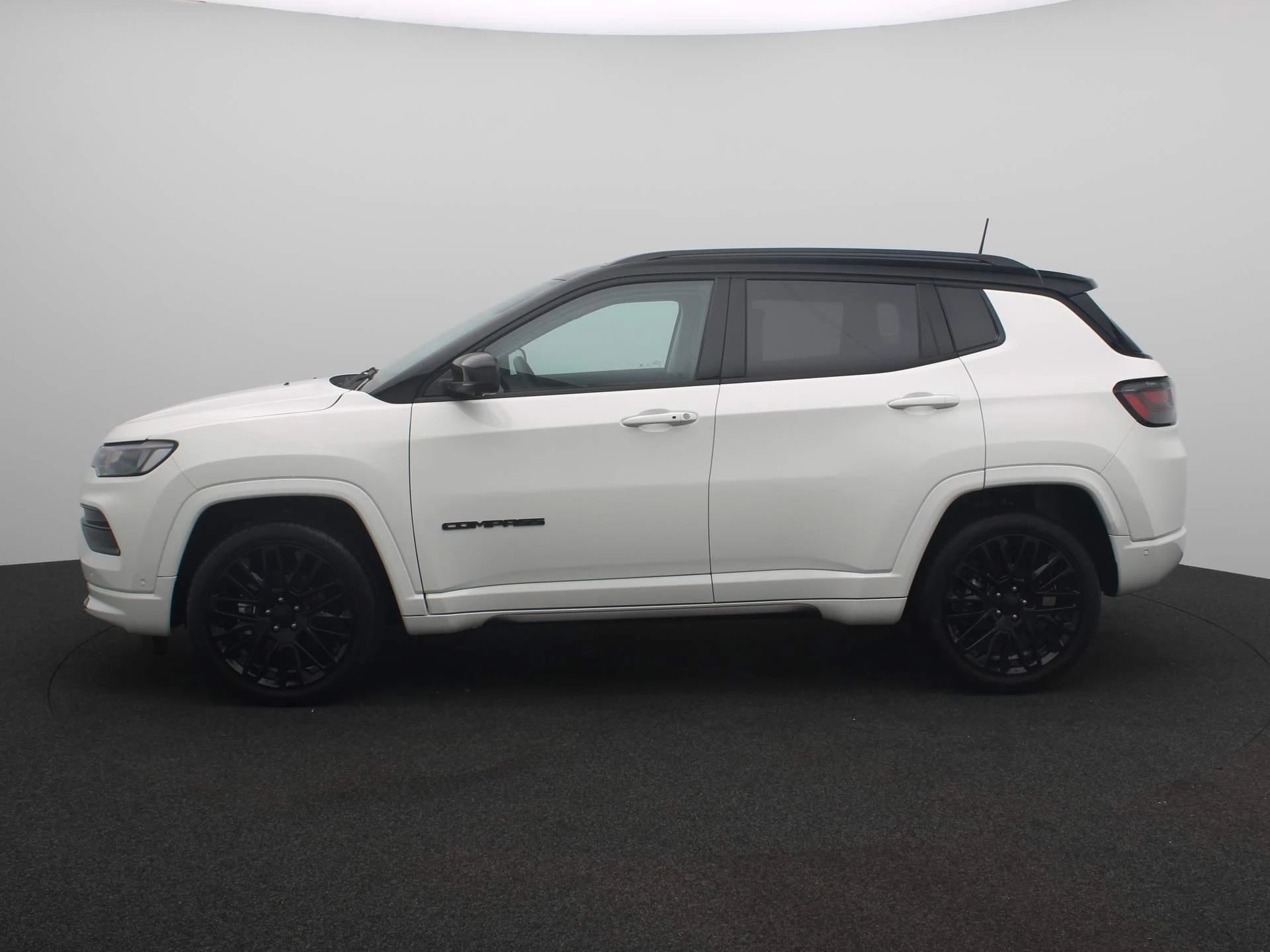 Jeep-Compass-image-14