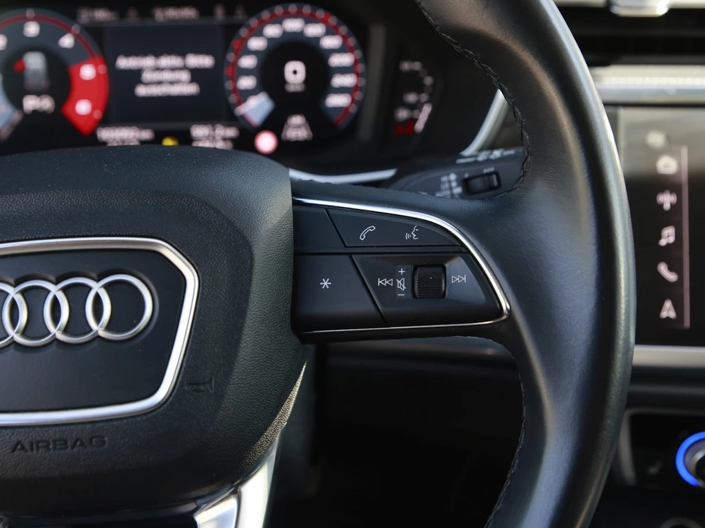 Audi Q3 40 TDI advanced Navi Matrix AHK Kamera PDC+