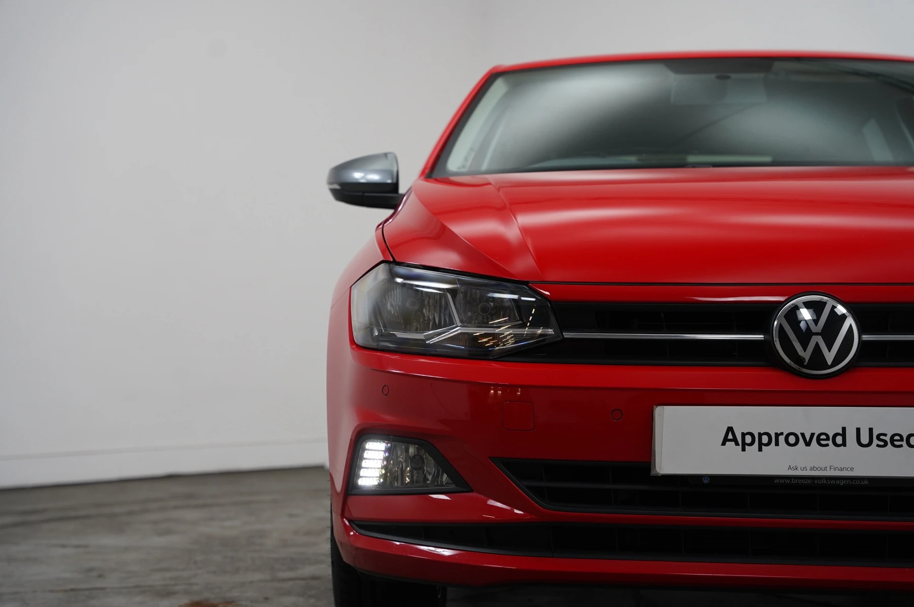 Volkswagen-Polo-image-34