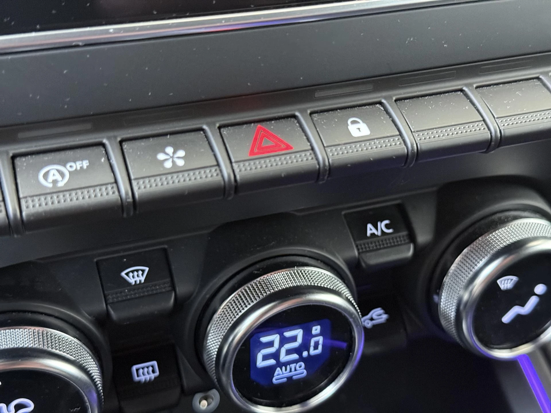 Renault-Clio-image-19