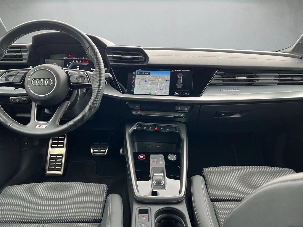 Audi S3 Sportback 2.0 TFSI quattro S tronic *Navi*