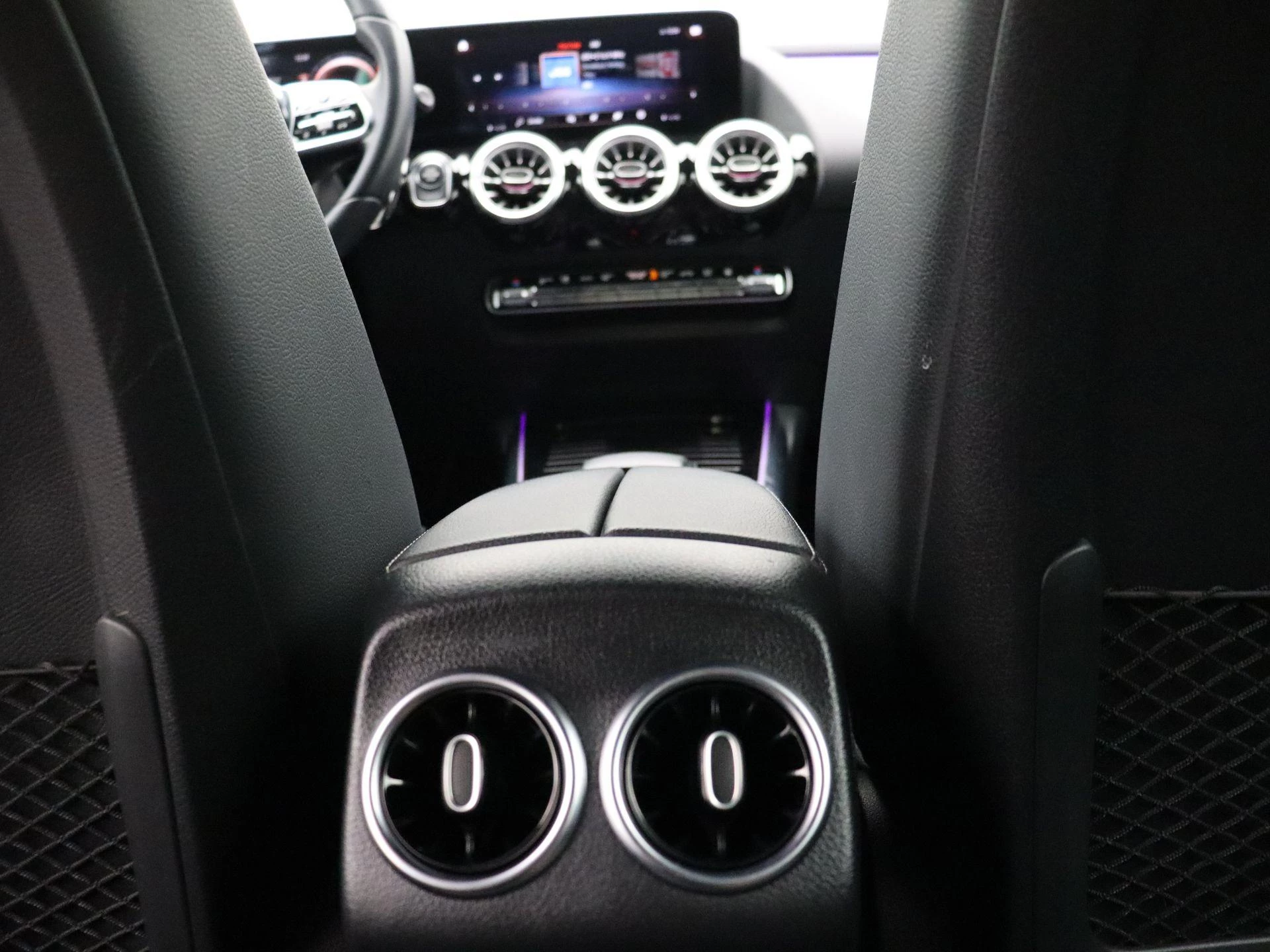 Mercedes-Benz GLA 250 e Business Line + LEDER + CAMERA +