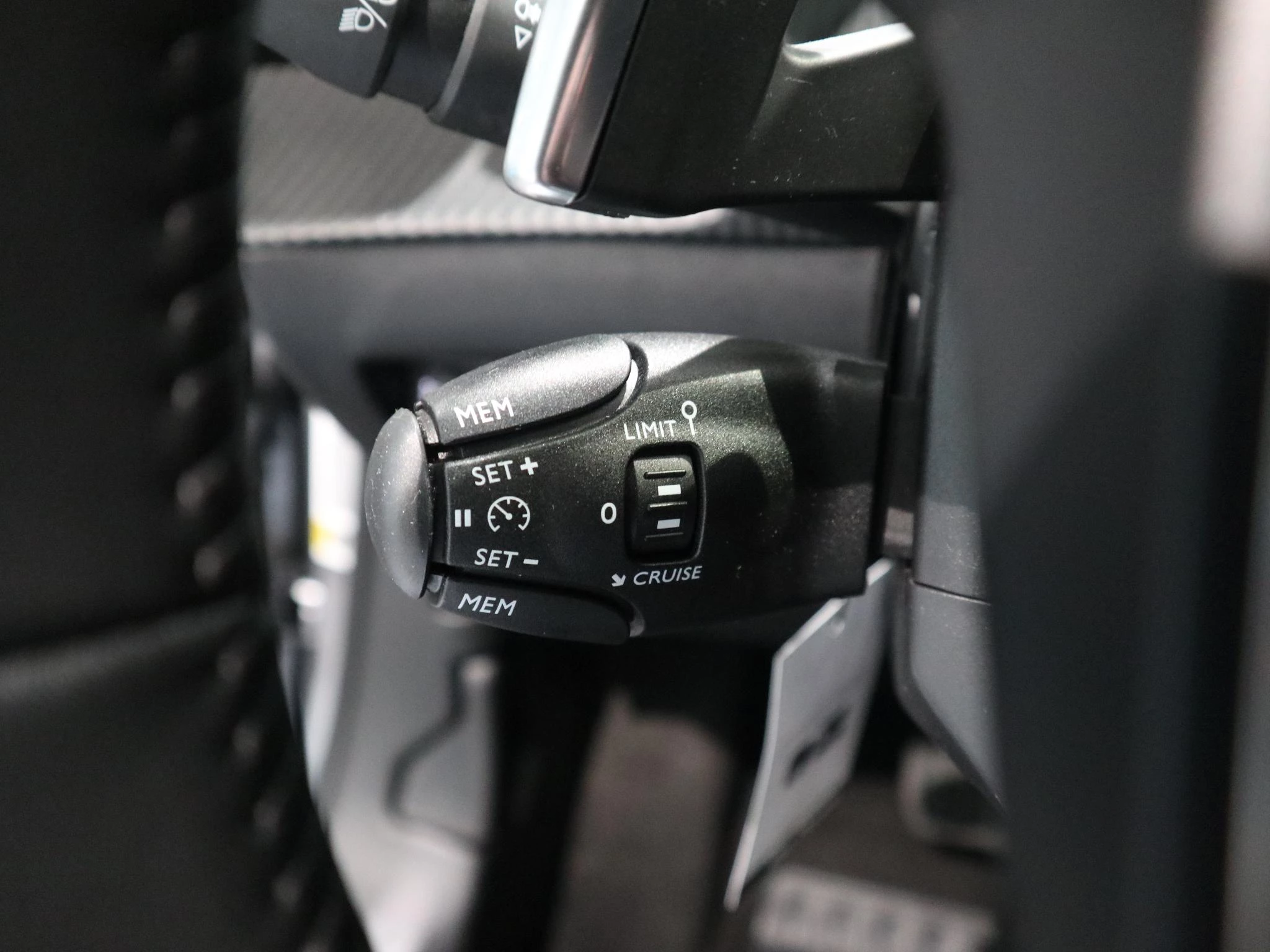 Peugeot-2008-image-14