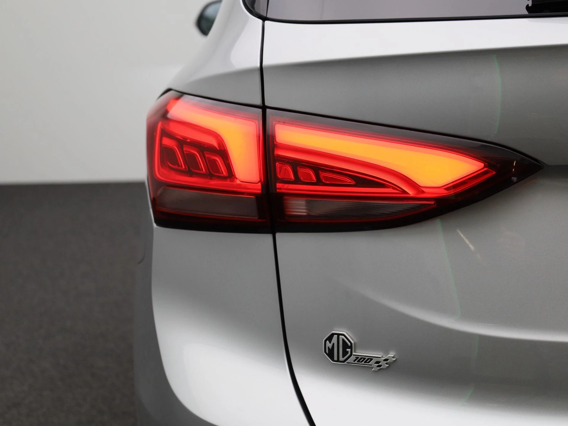 MG-ZS-image-38