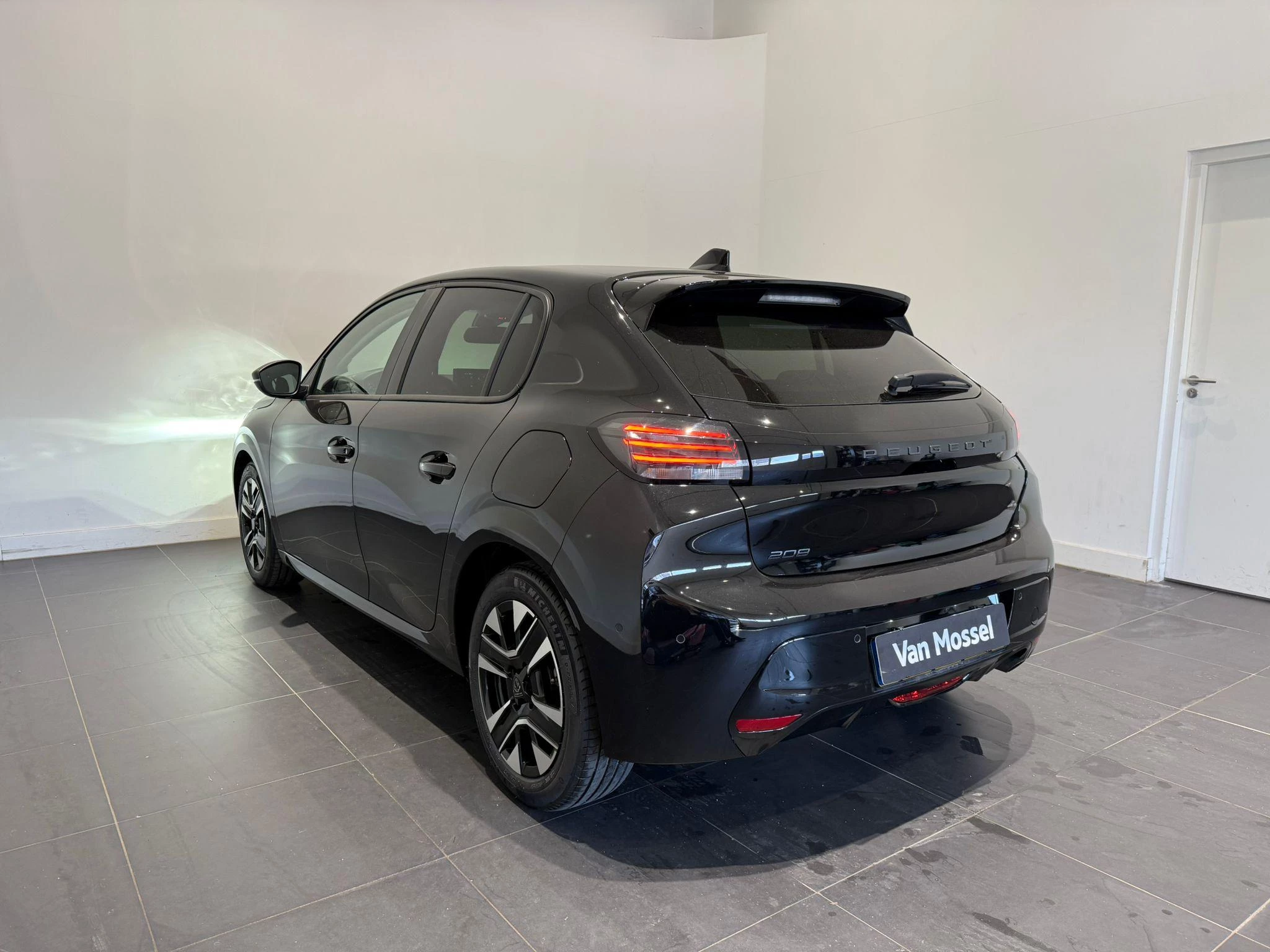 Peugeot-208-image-5