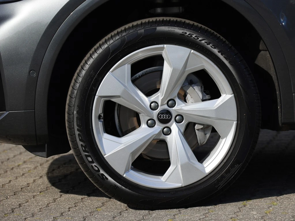Audi-Q5-image-4