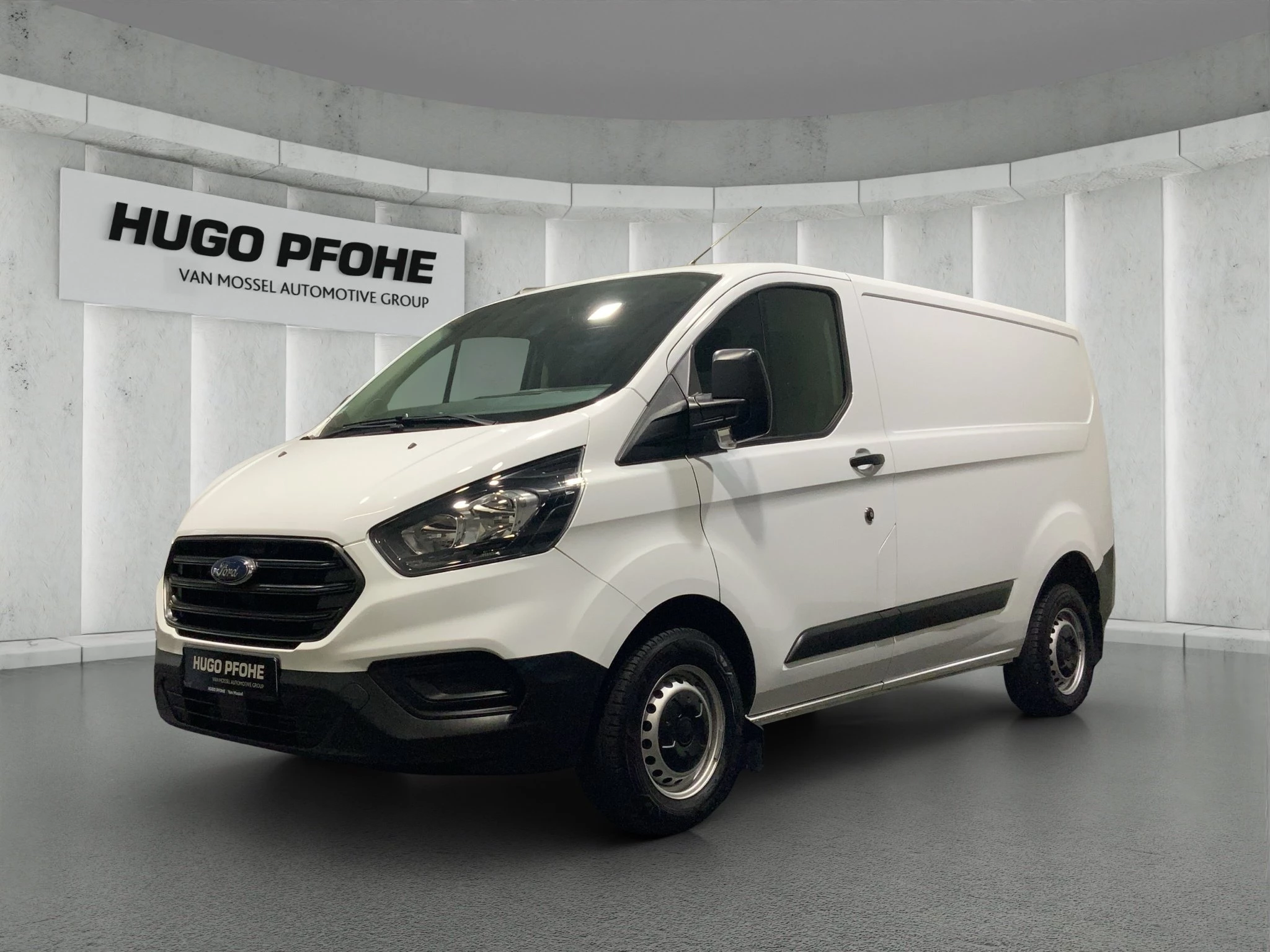 Ford-Transit Custom-image-0