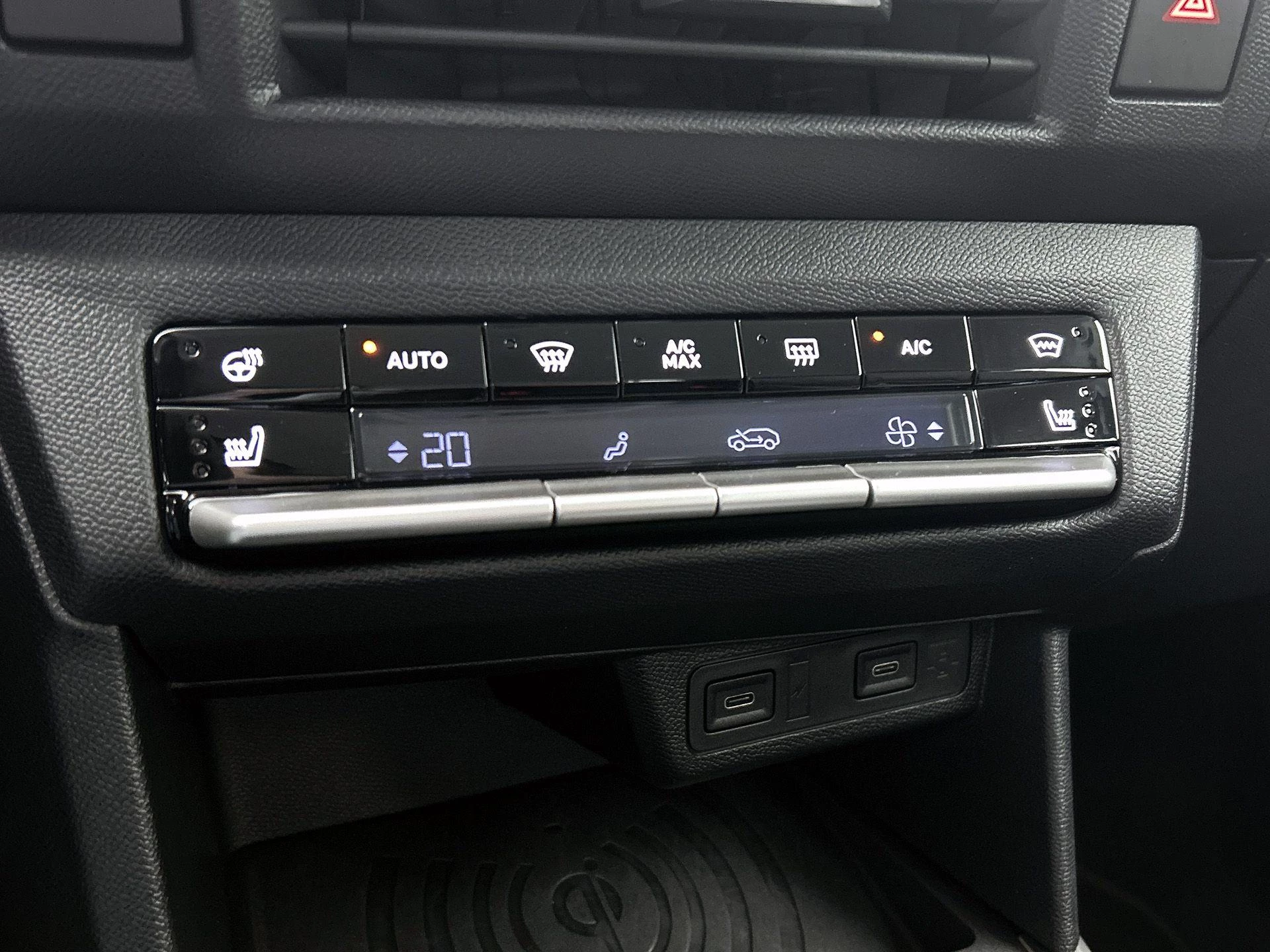 Opel Frontera 1.2 Turbo Hybrid Edition