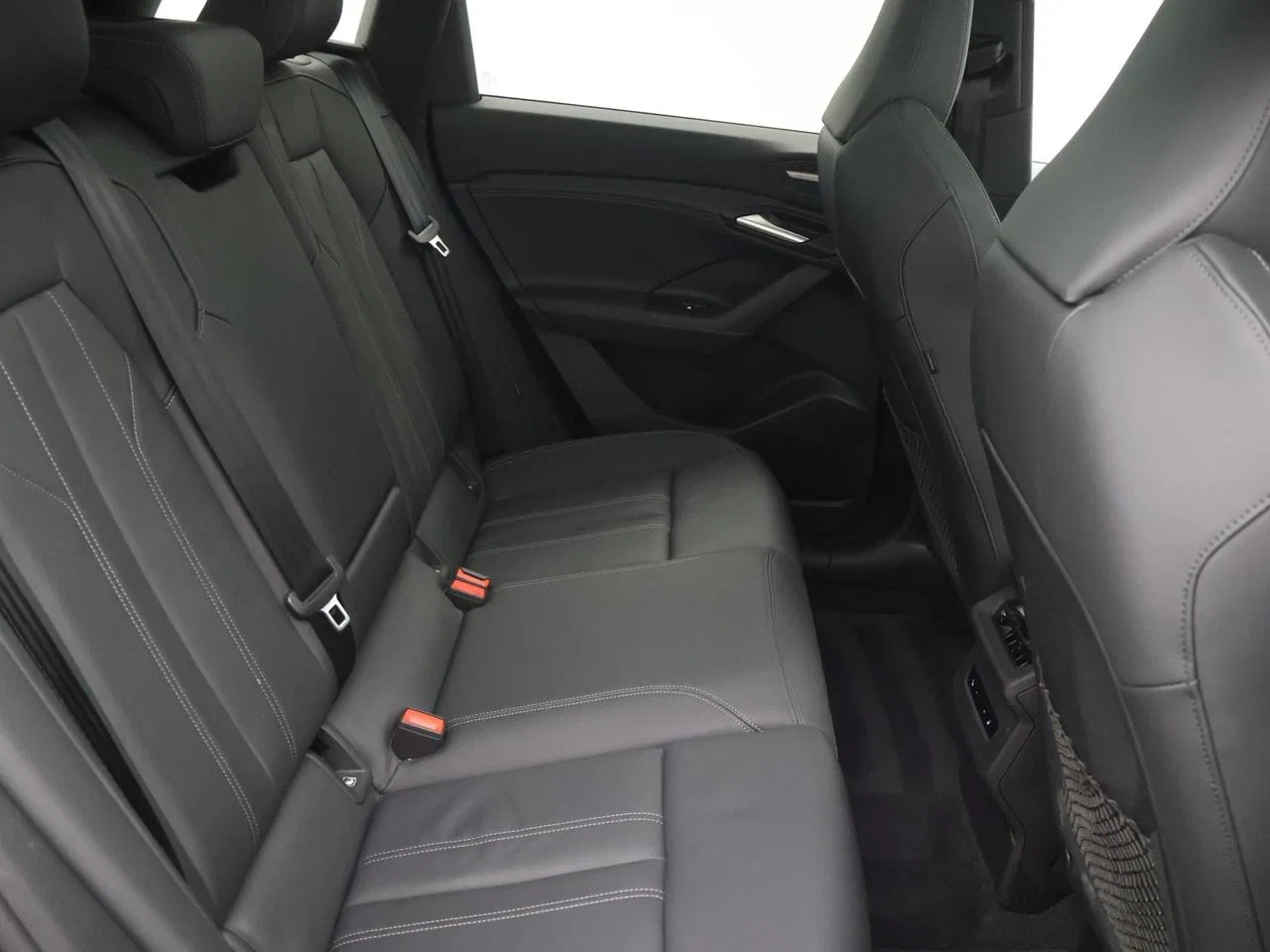 Audi-Q6 e-tron-image-6