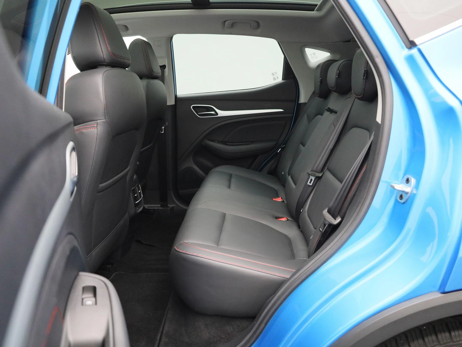 MG-ZS EV-image-11