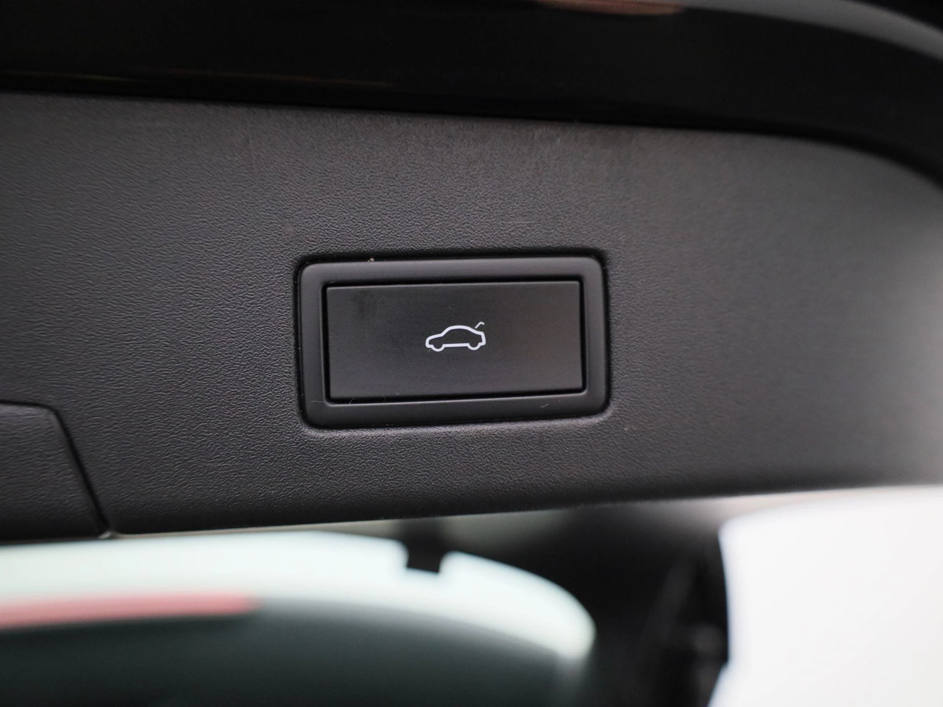 Volkswagen-ID.4-image-10