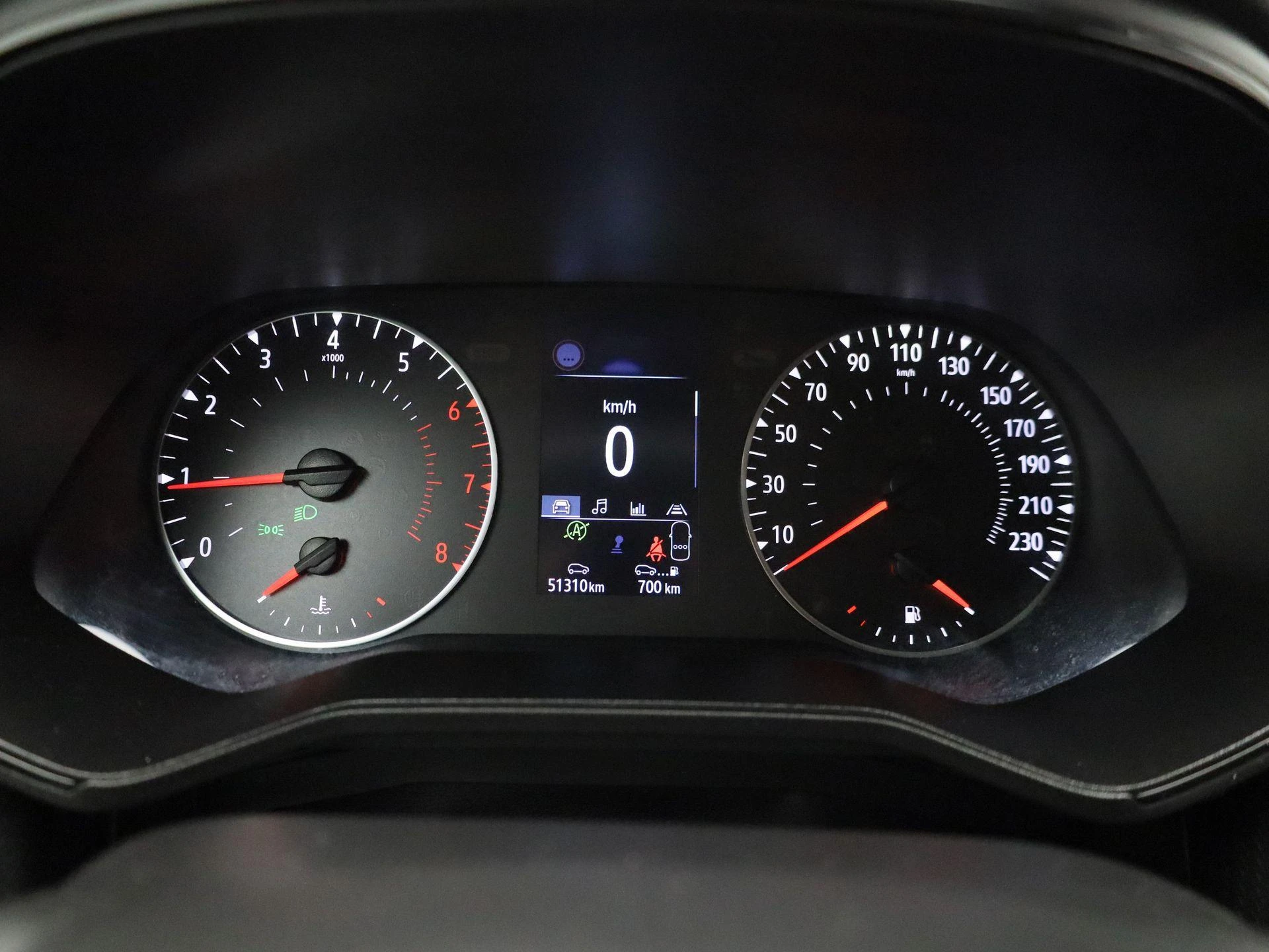 Renault-Clio-image-16