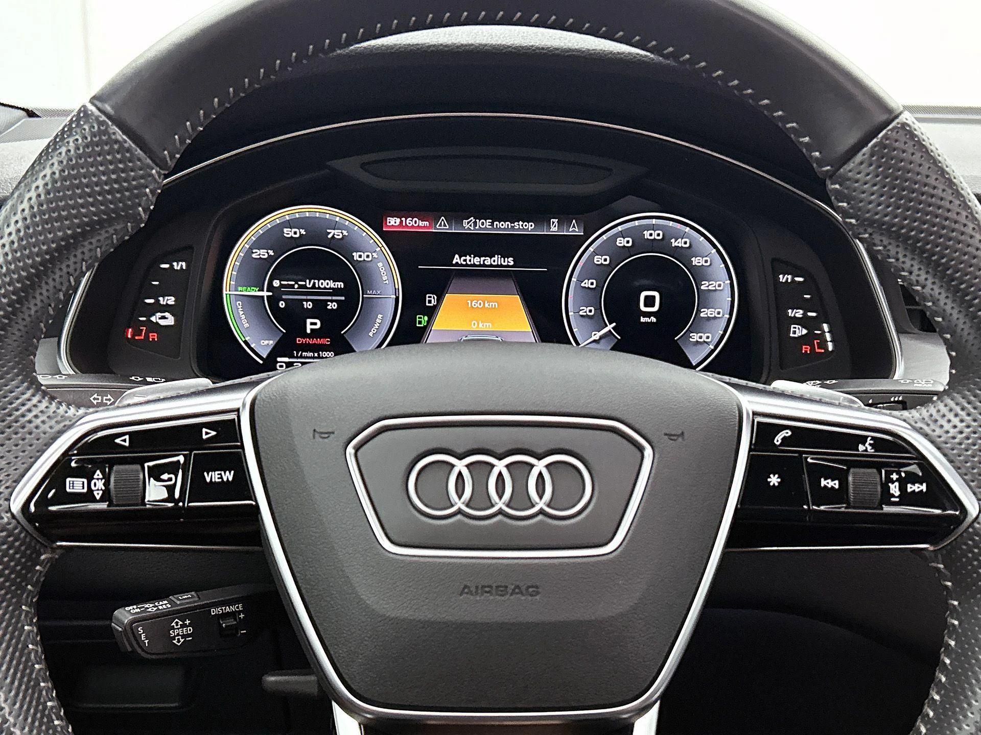 Audi-A6-image-32