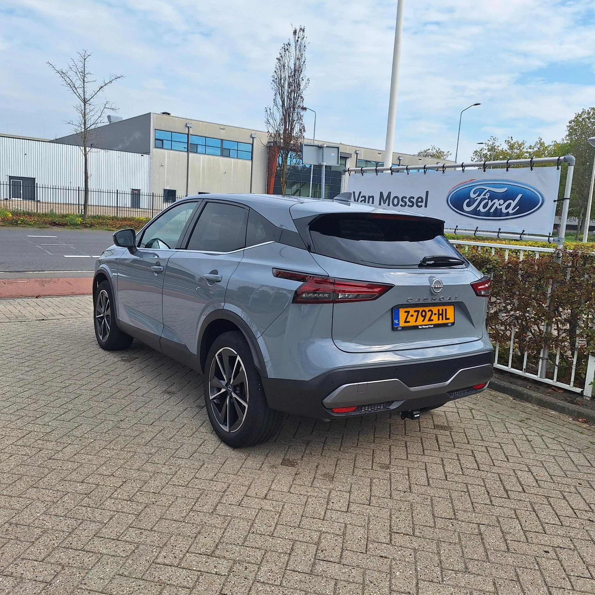 Nissan-QASHQAI-image-4
