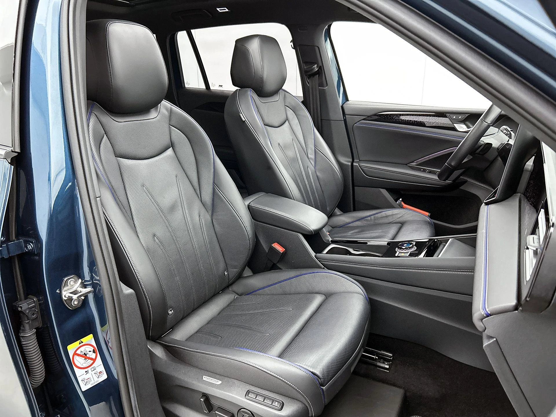 Volkswagen-Tiguan-image-46