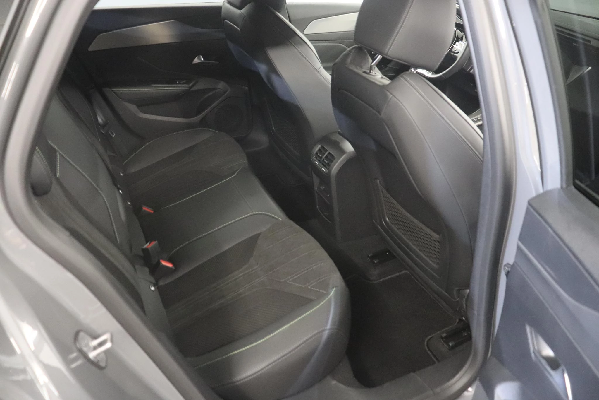 Peugeot e-308 e-308 156 GT