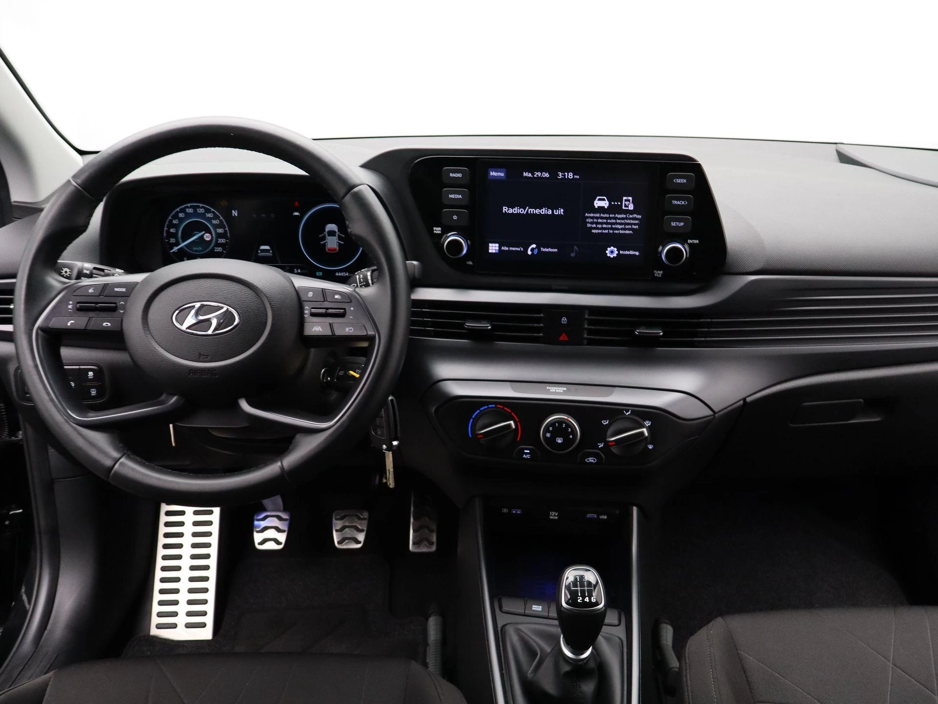 Hyundai-Bayon-image-6