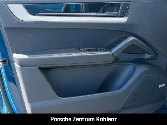 Porsche-Cayenne-image-22