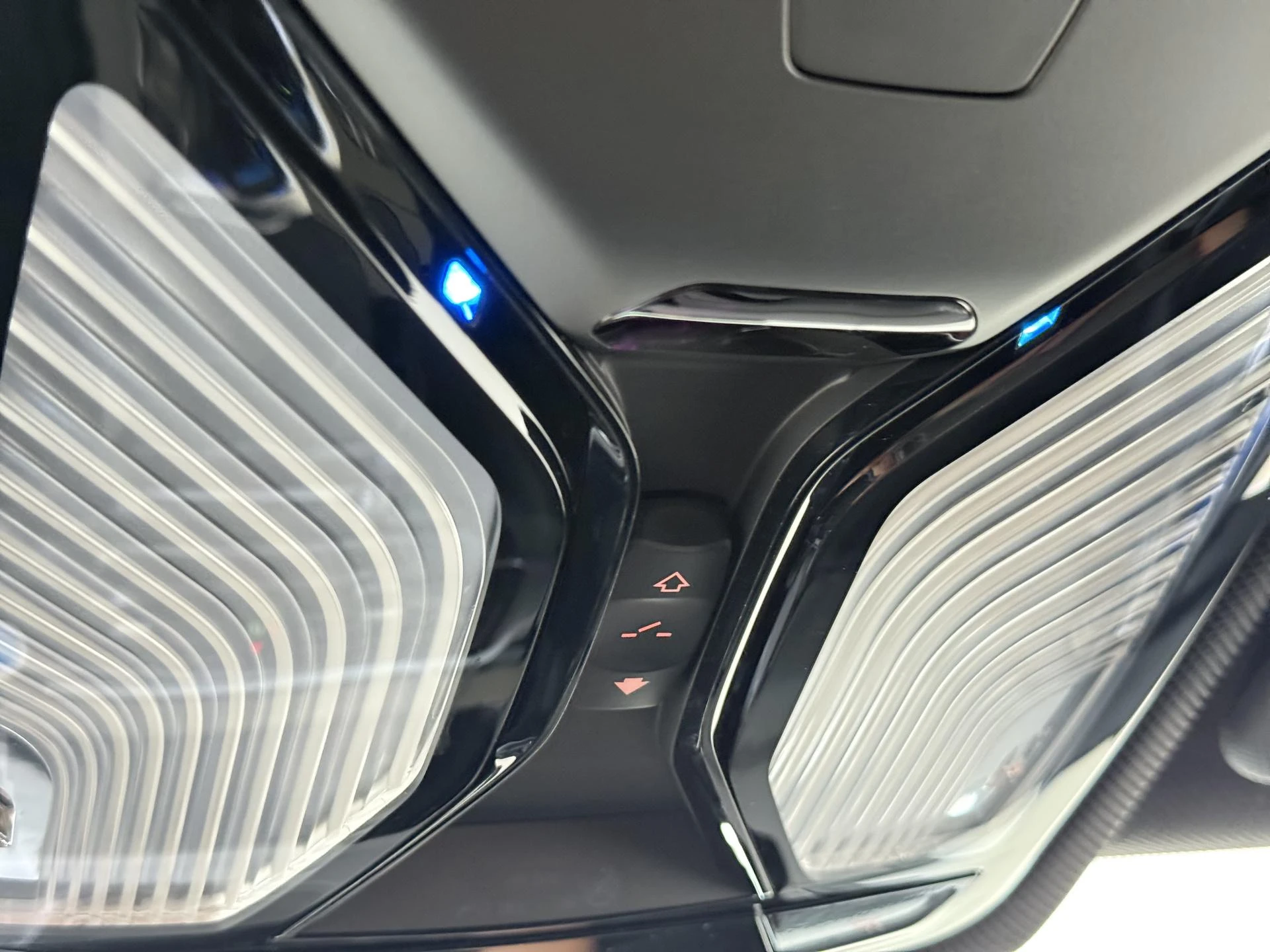 BMW-iX3-image-23