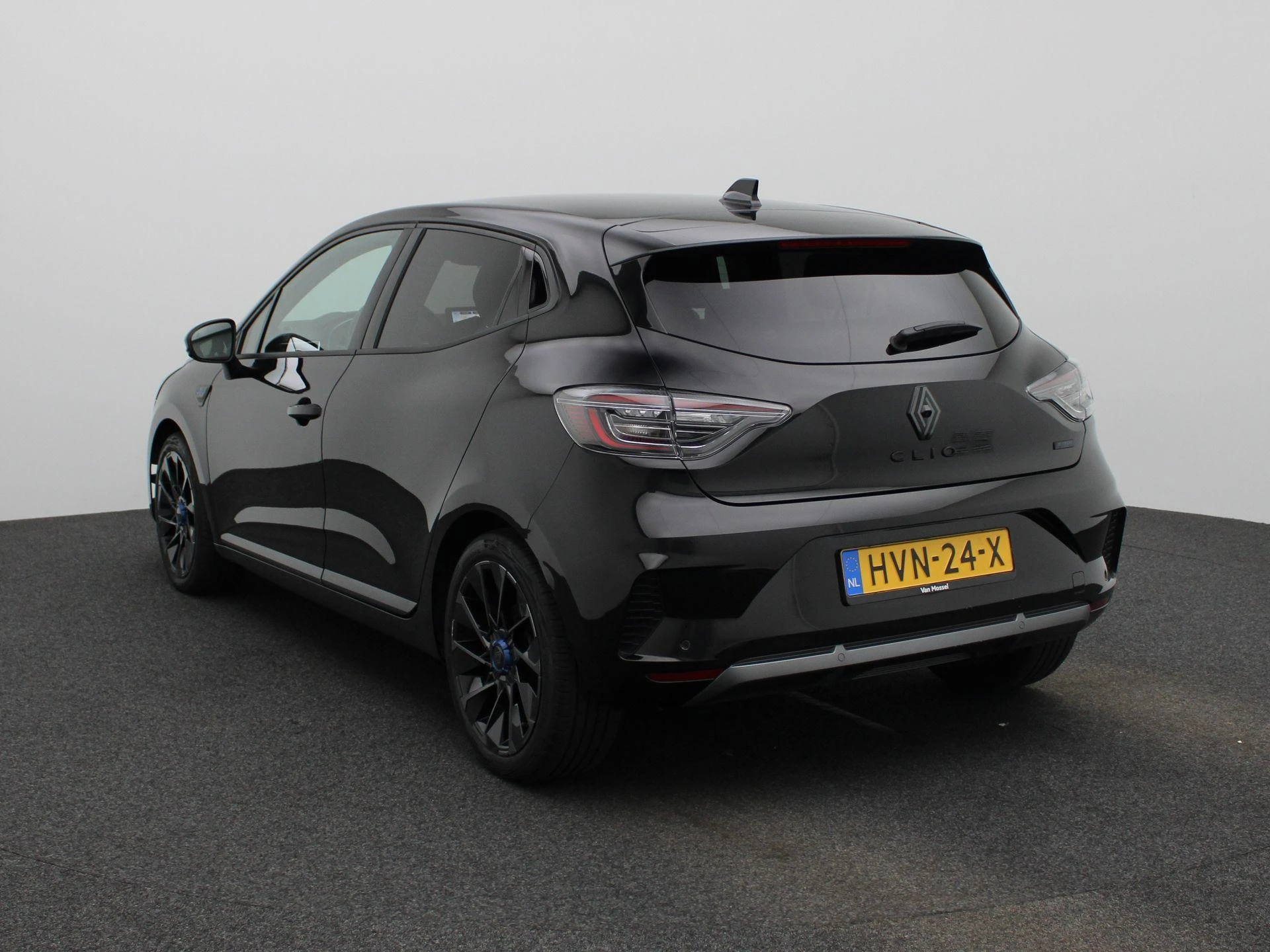 Renault-Clio-image-1