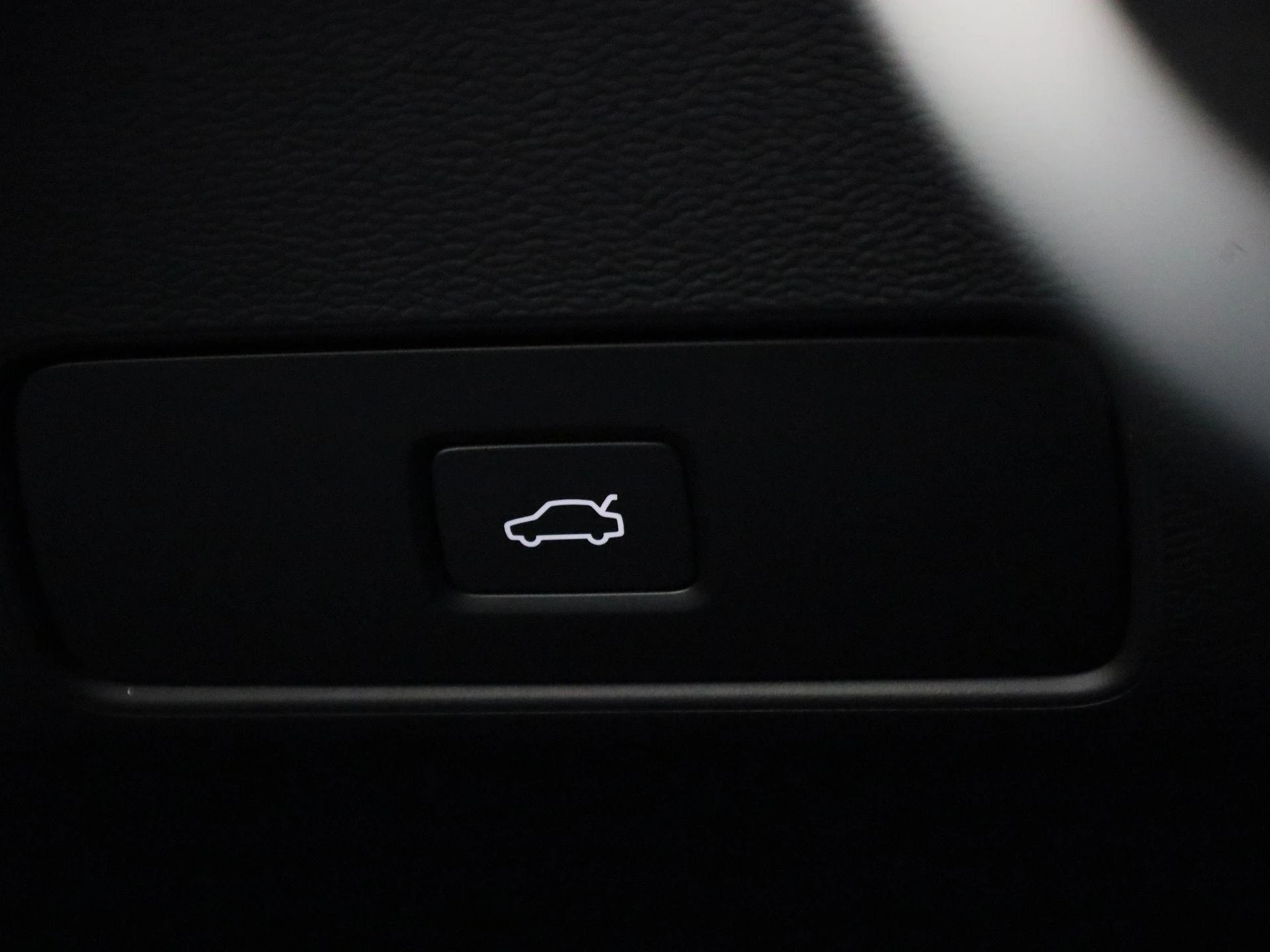 Volvo-XC40-image-22
