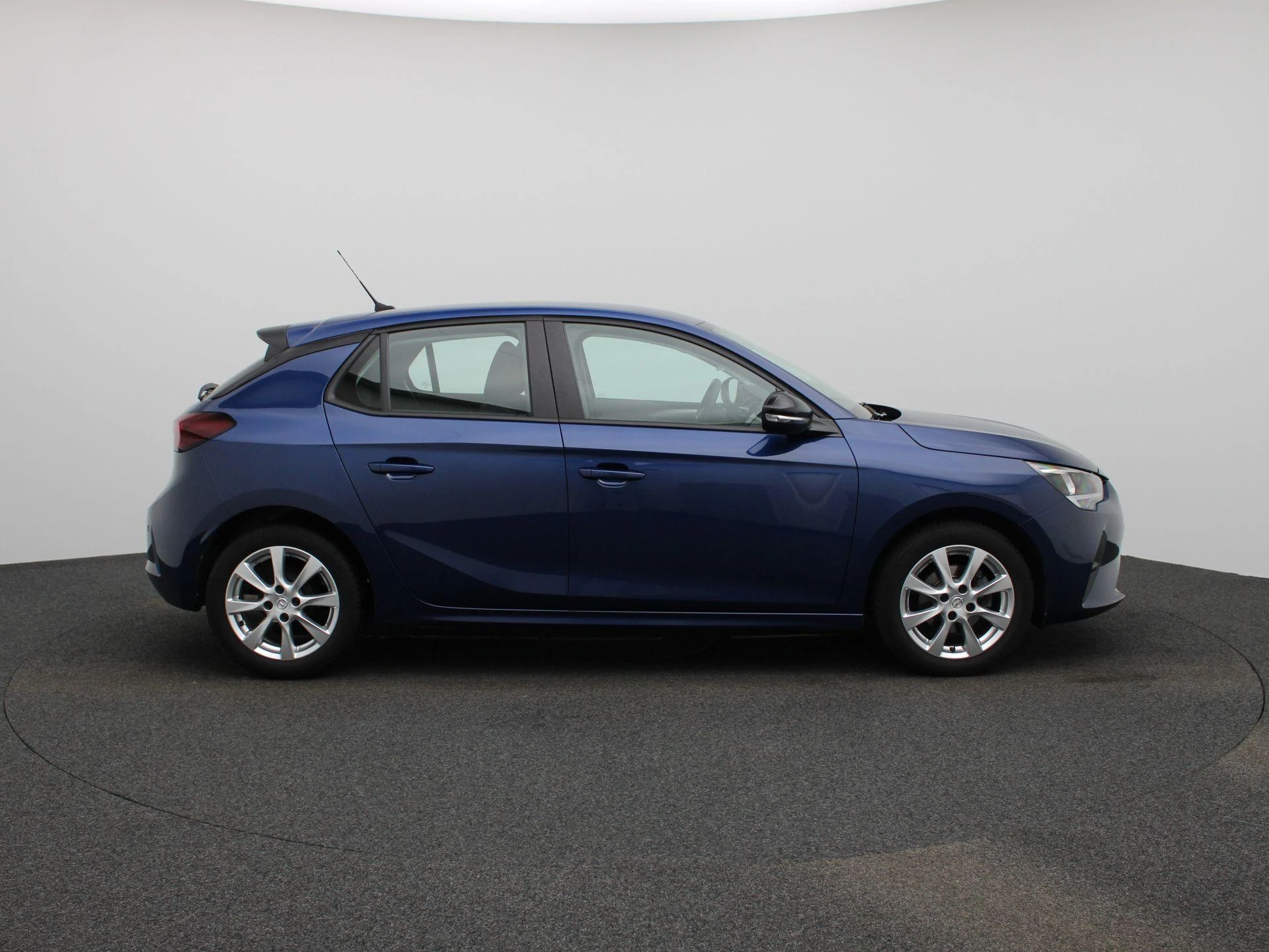 Opel-Corsa-image-5
