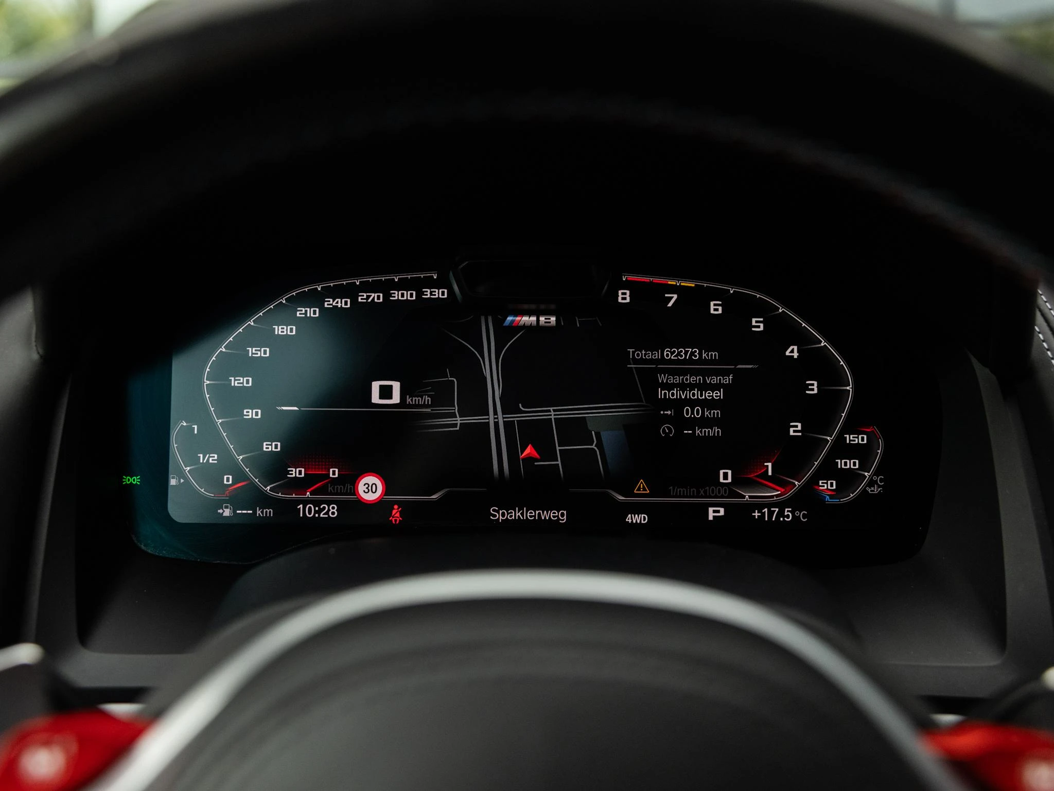 BMW-M8-image-54