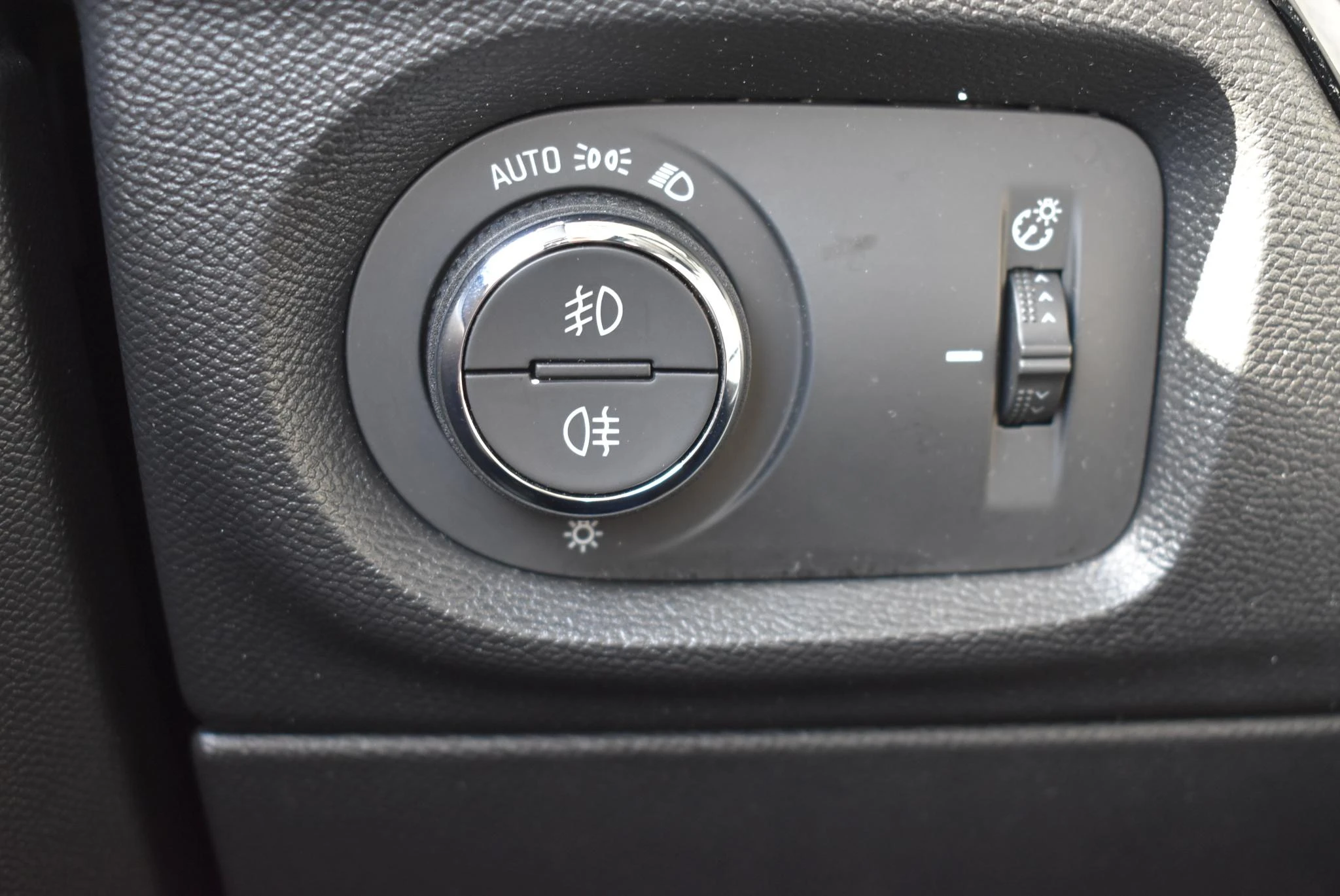 Opel-Corsa-e-image-14
