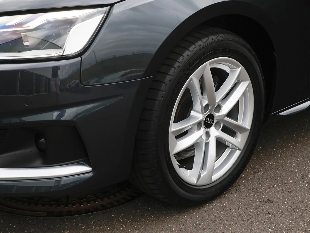 Audi A4 Avant 35 TFSI advanced Navi PDC LED Business