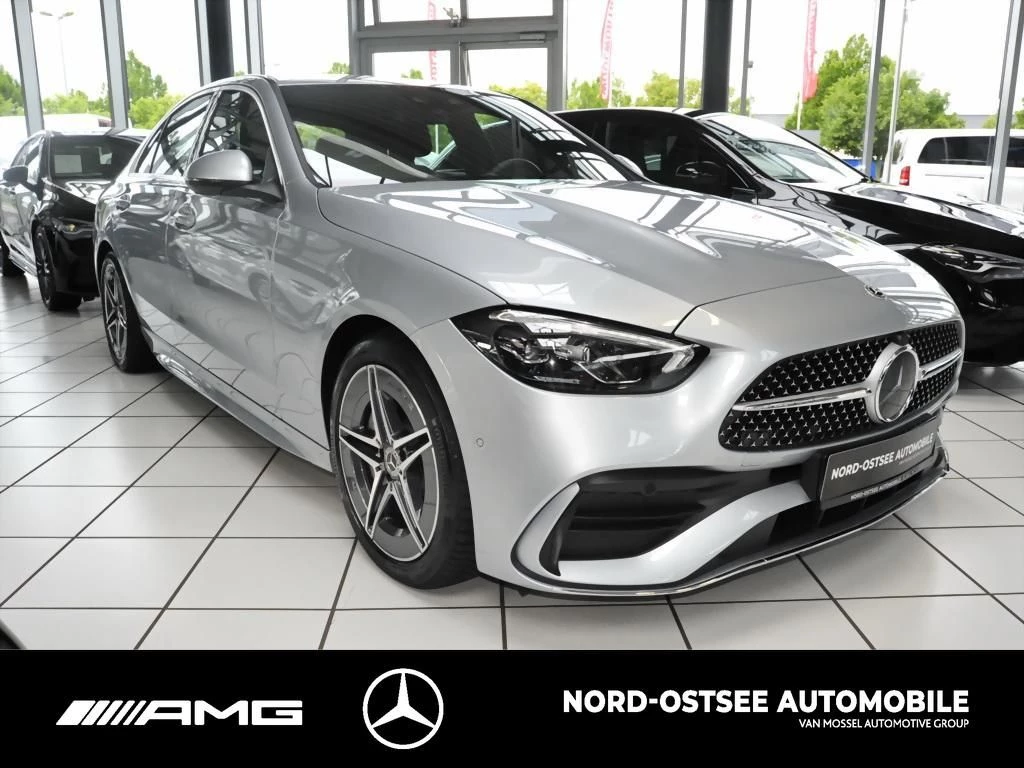 Mercedes-Benz C-Klasse 300 AMG AHK MBUX SHZ LED KEYLESS-GO AMG Line