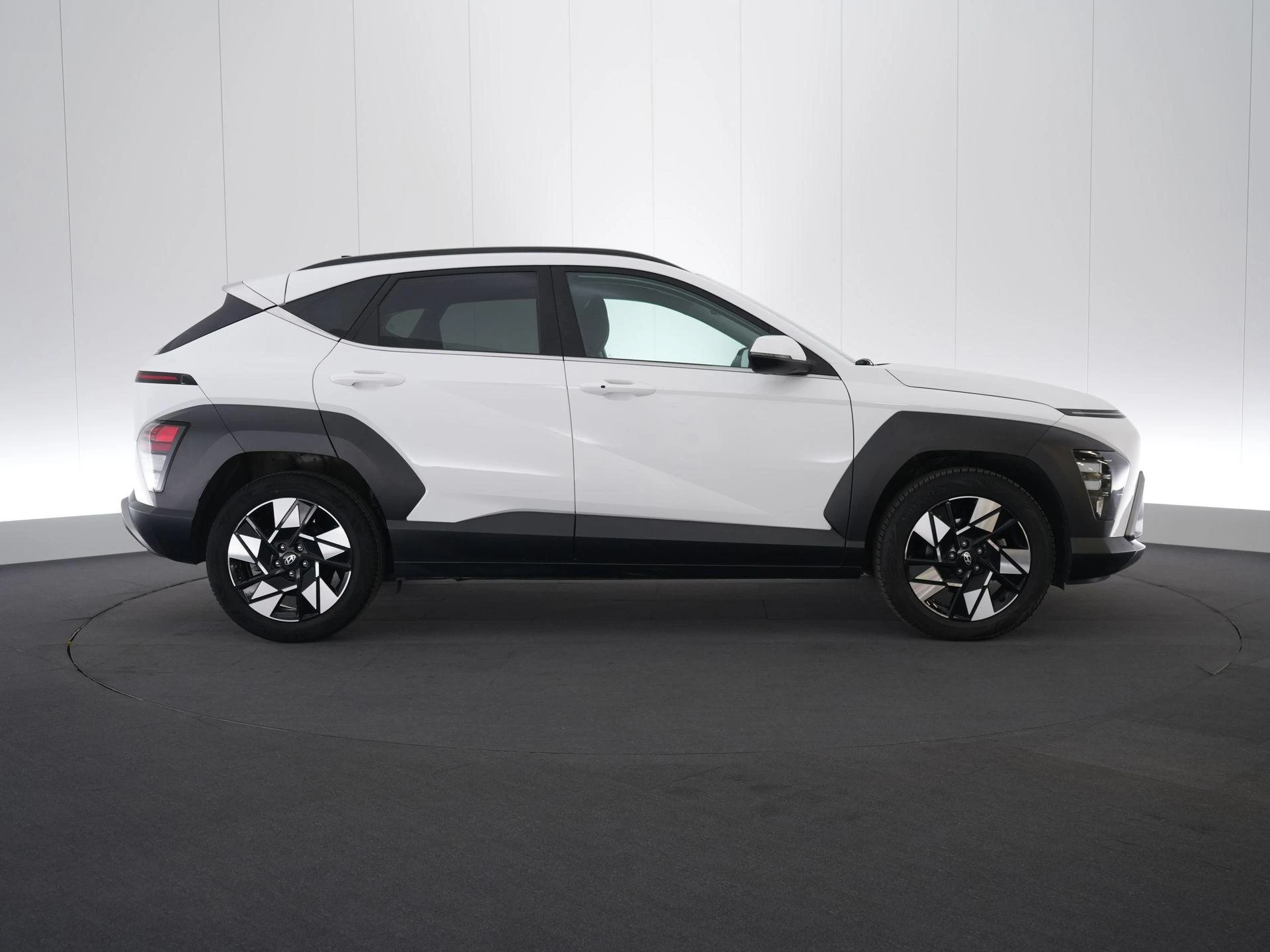 Hyundai-Kona-image-5