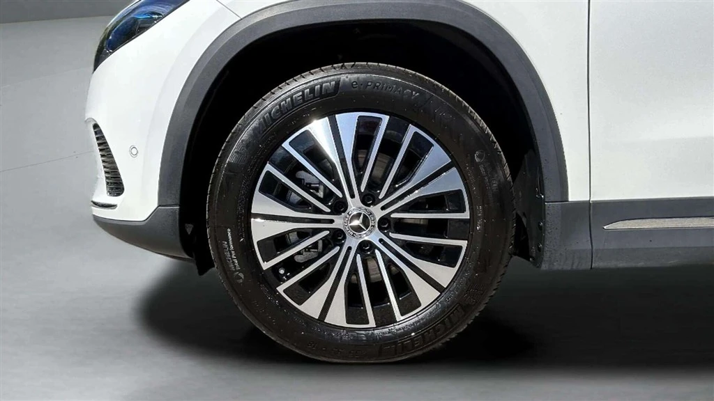 Mercedes-Benz-EQA-image-7