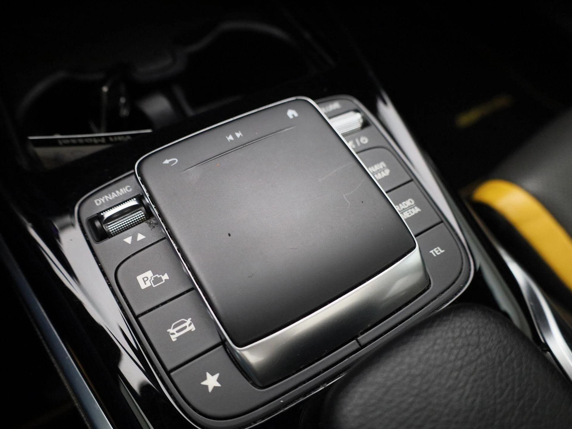 Mercedes-Benz A-Klasse AMG 45 S 4MATIC+ Edition 1